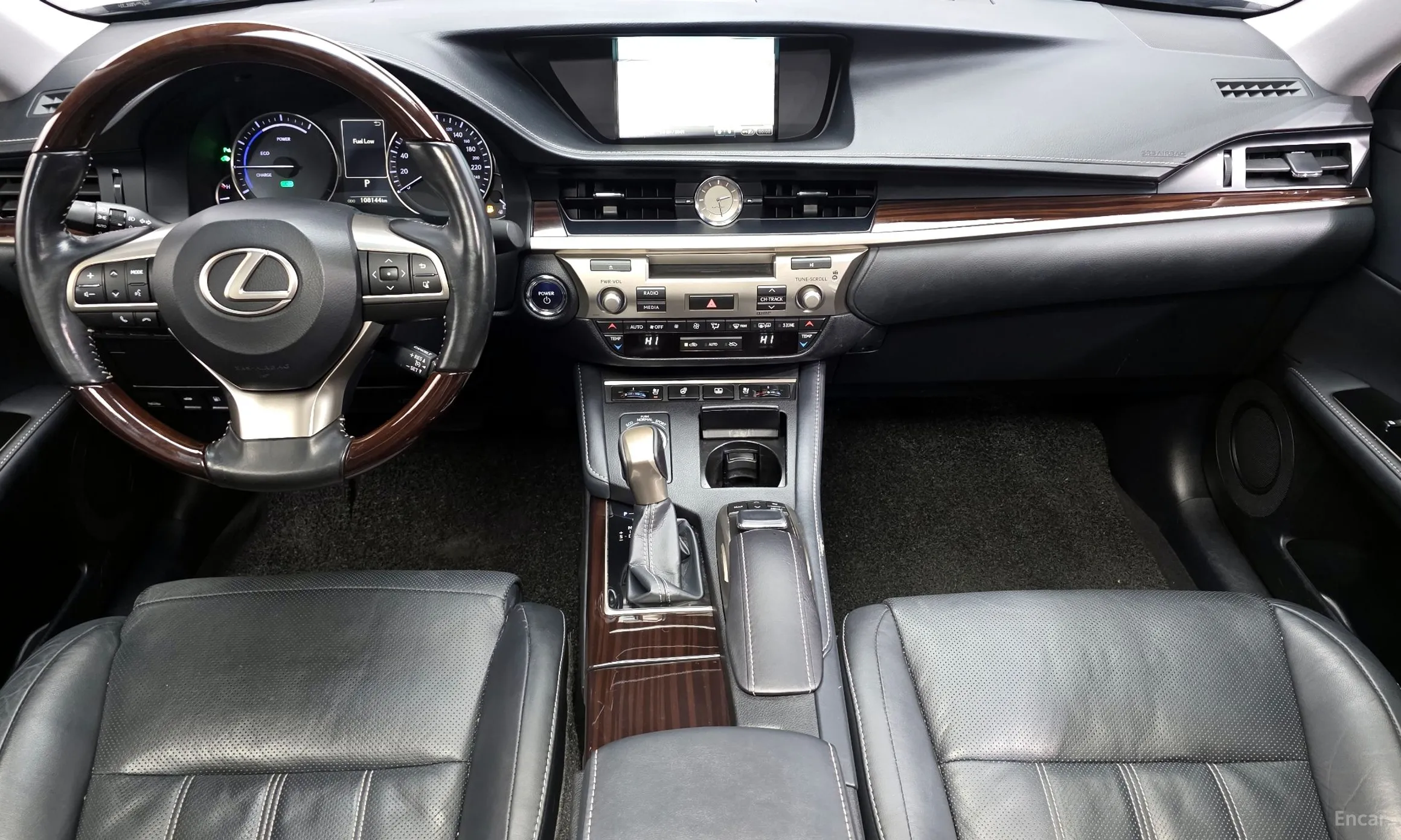 Lexus New ES300h превью 7