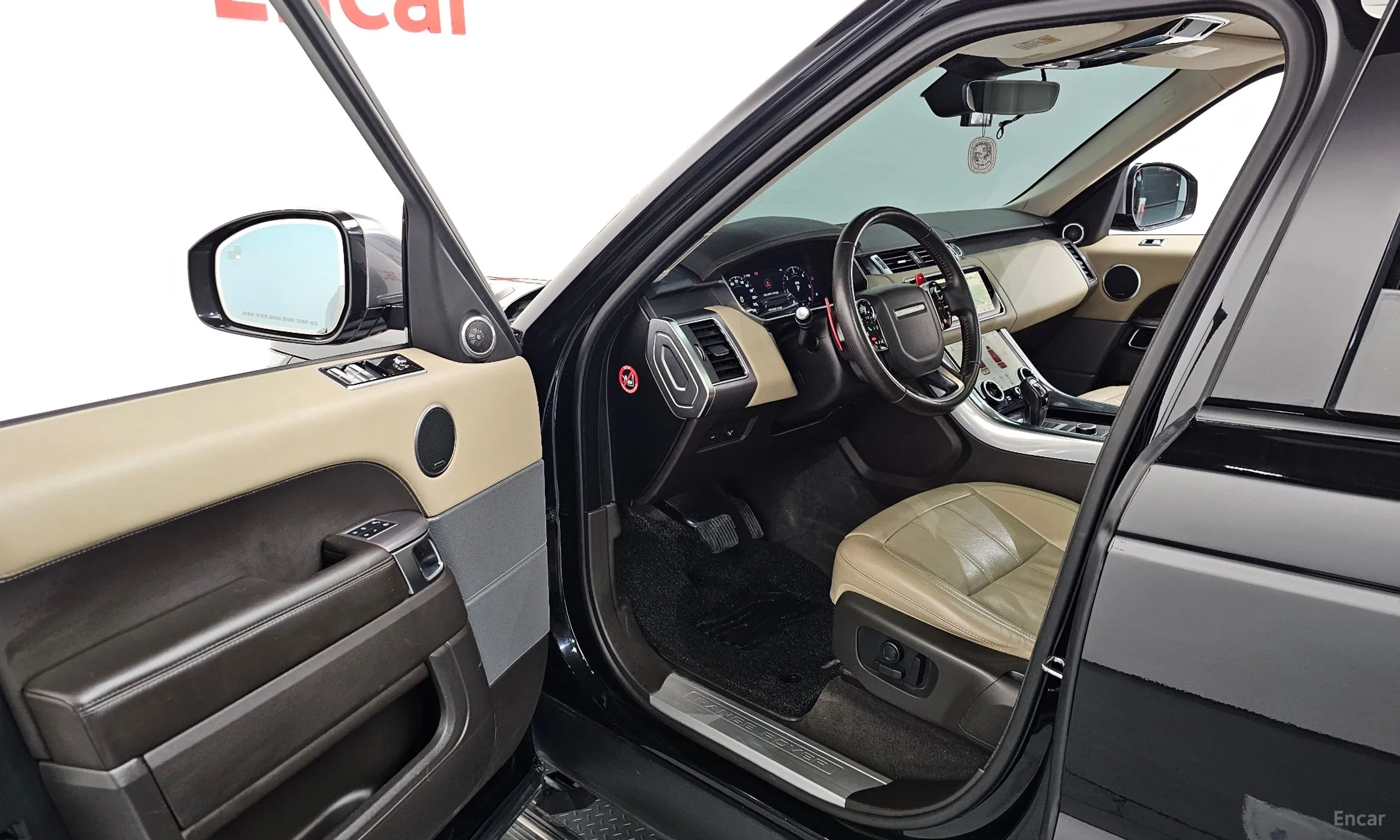 Land Rover Range Rover Sport 2nd Generation превью 10