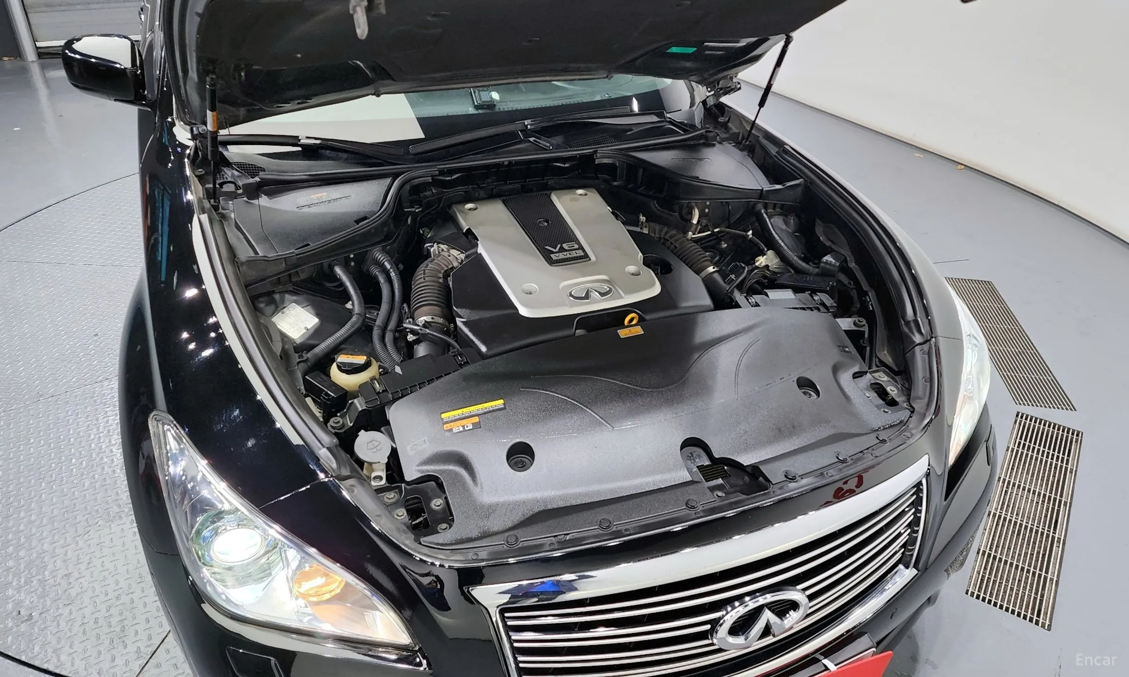 Infiniti M37 превью 6