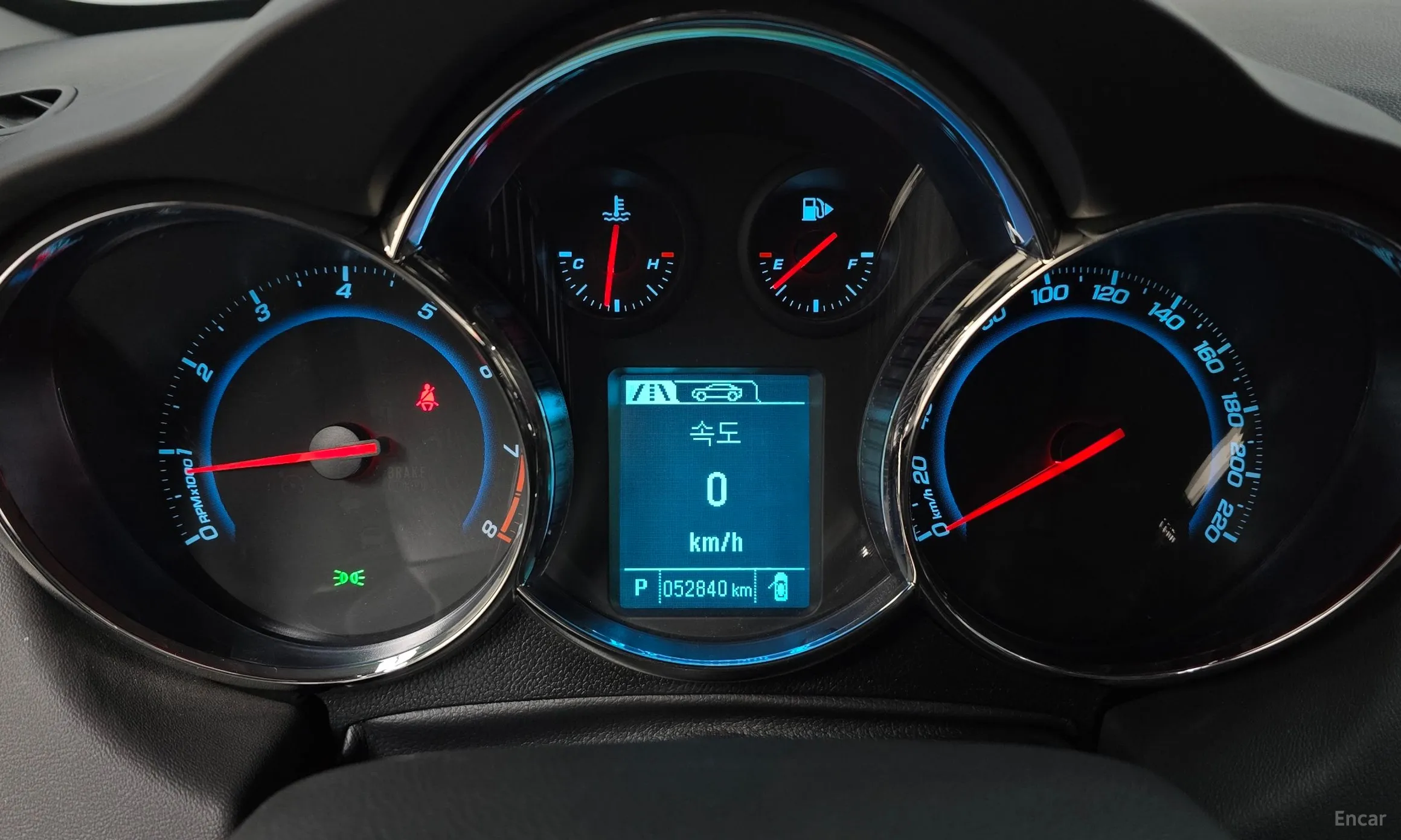 Chevrolet (GM Daewoo) Cruze превью 8
