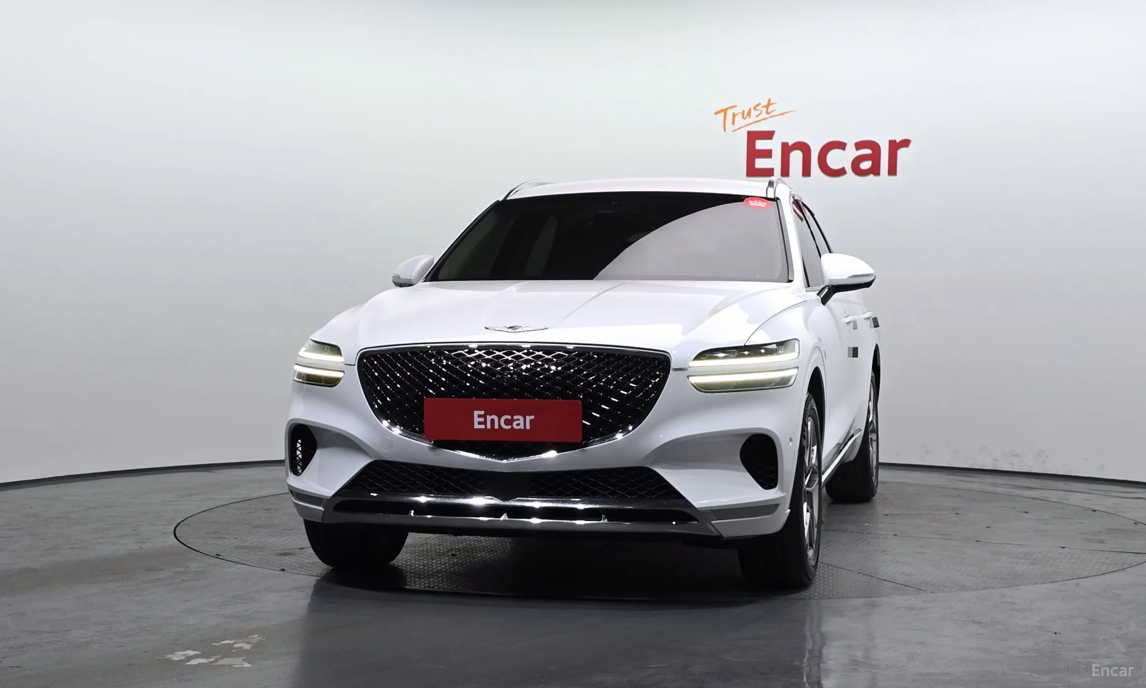 Genesis GV70 превью 3