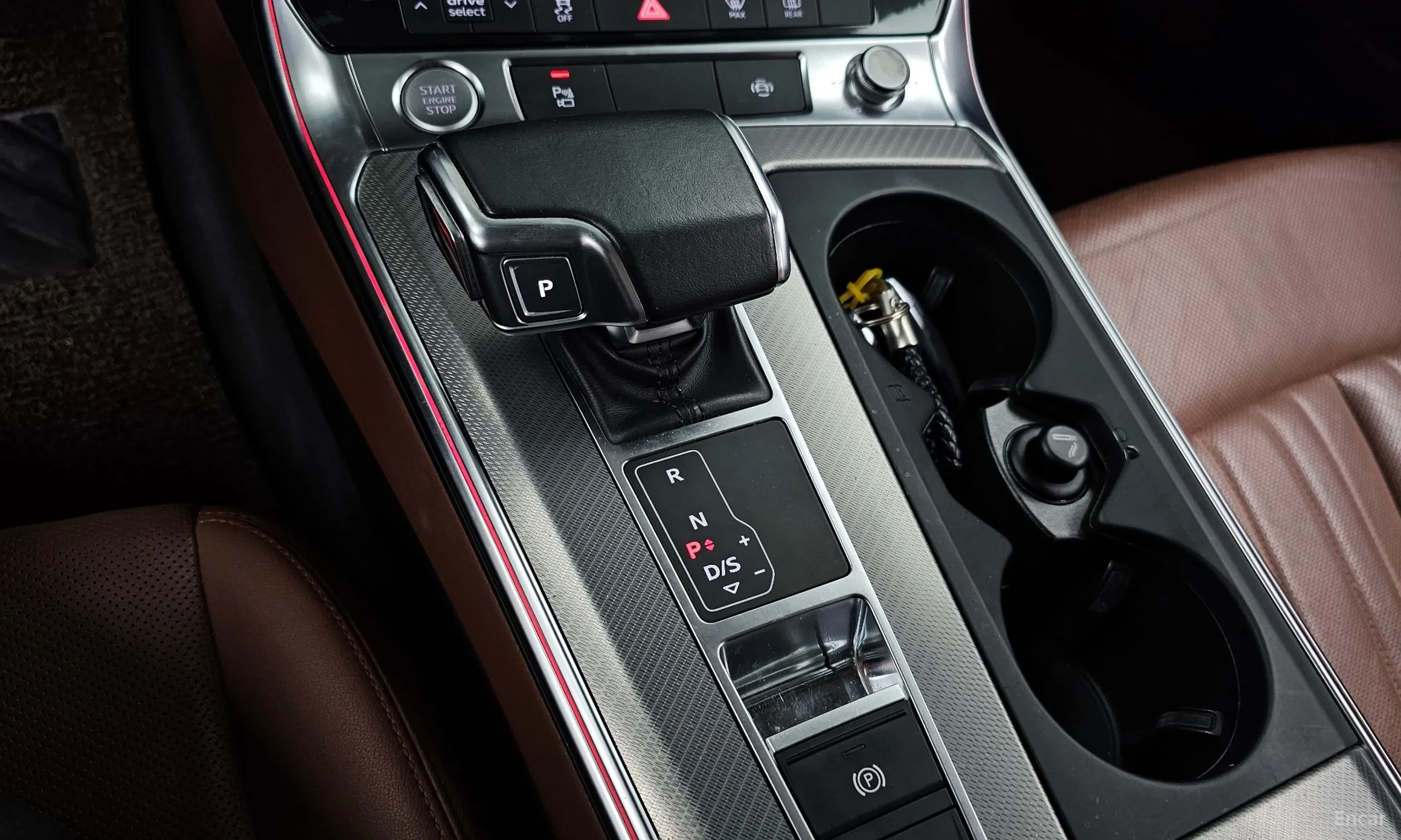 Audi A6 (C8) превью 9