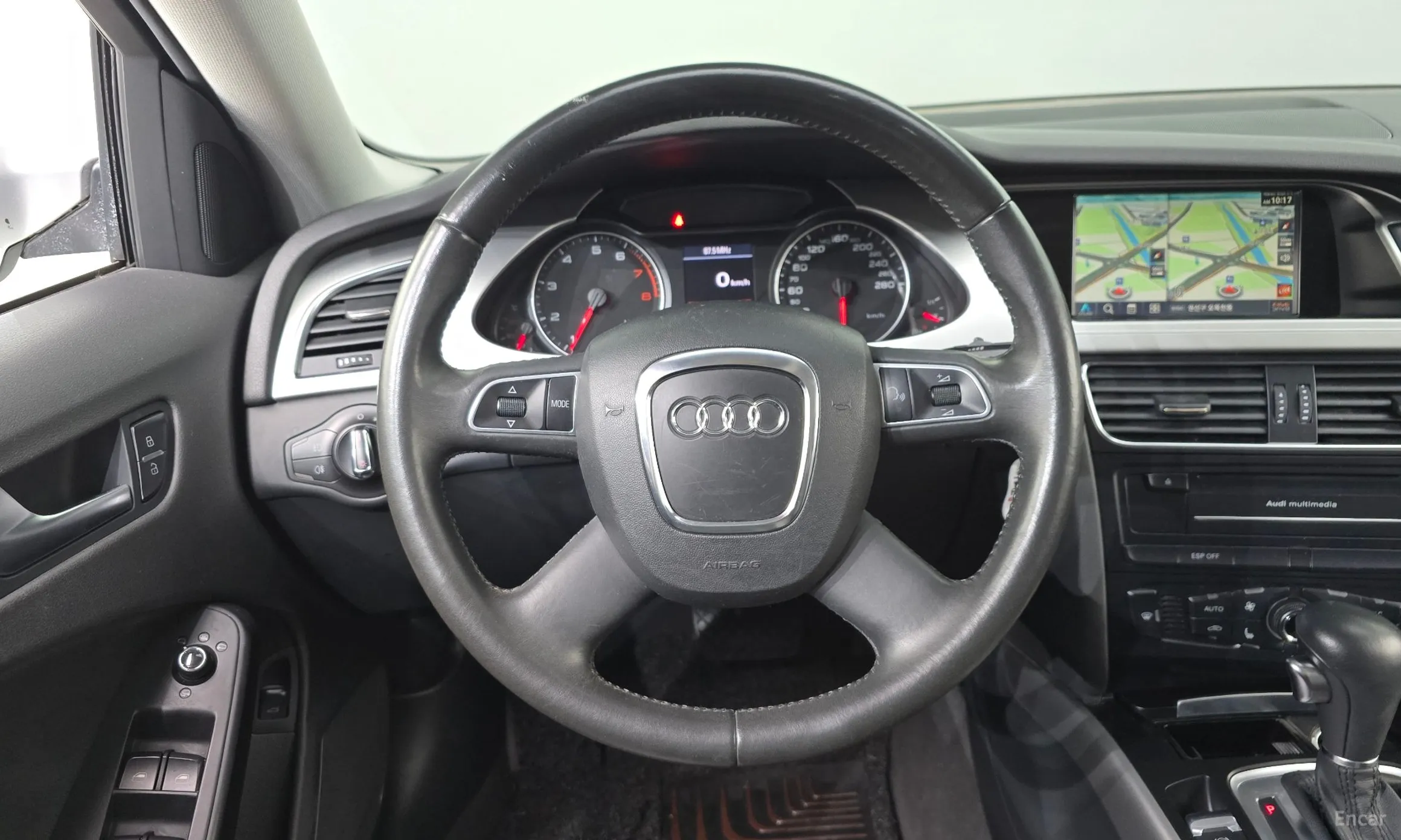 Audi New A4 превью 13