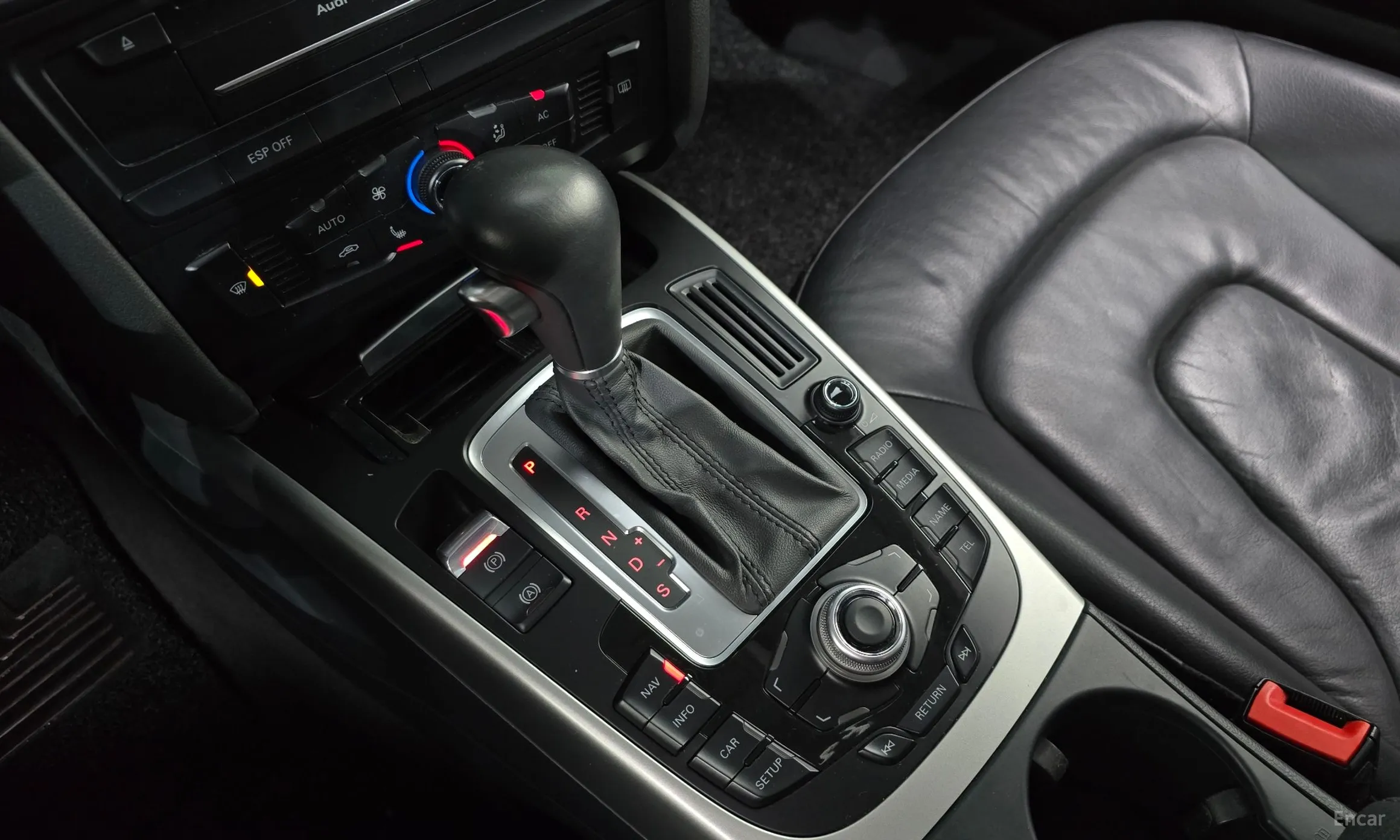 Audi New A4 превью 9