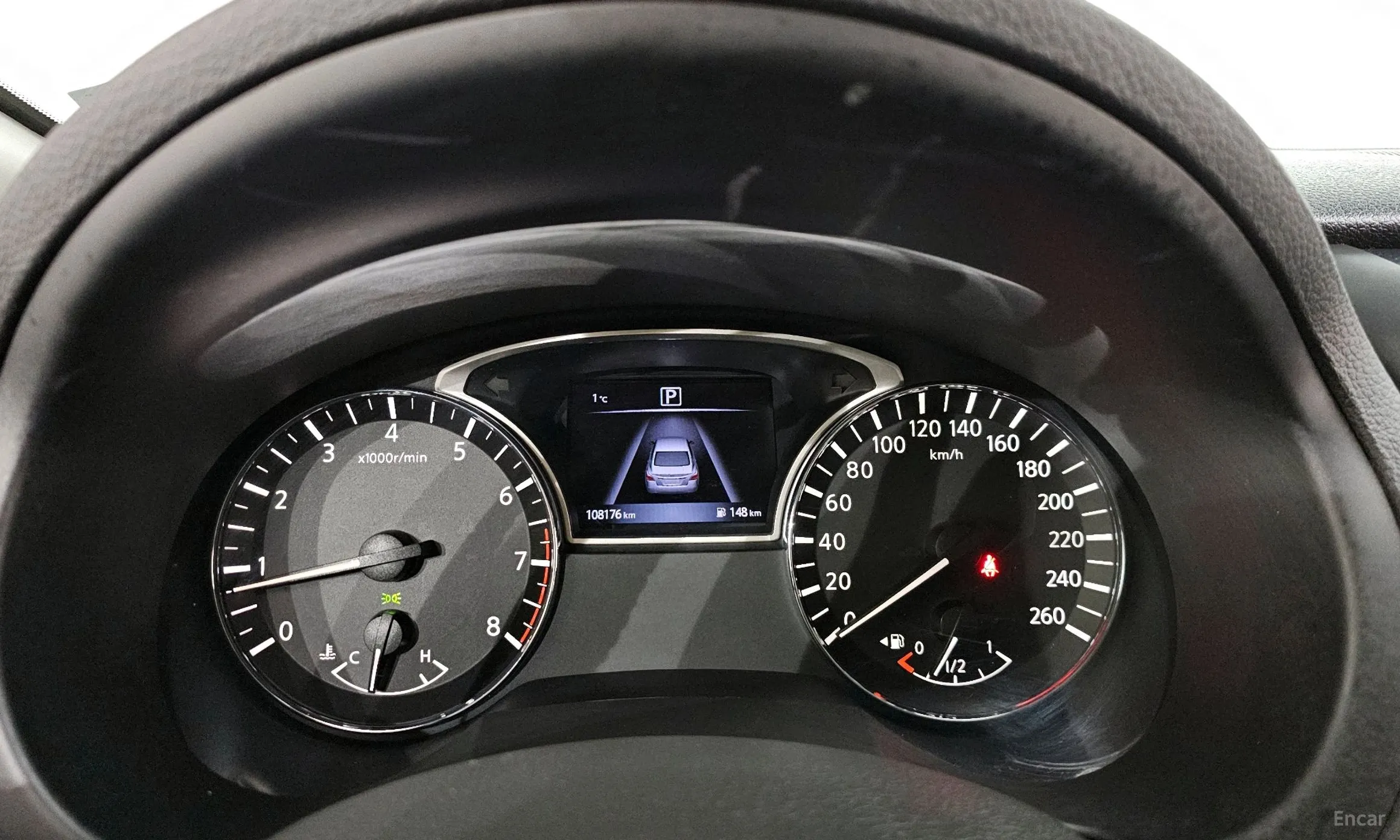 Nissan Altima превью 8