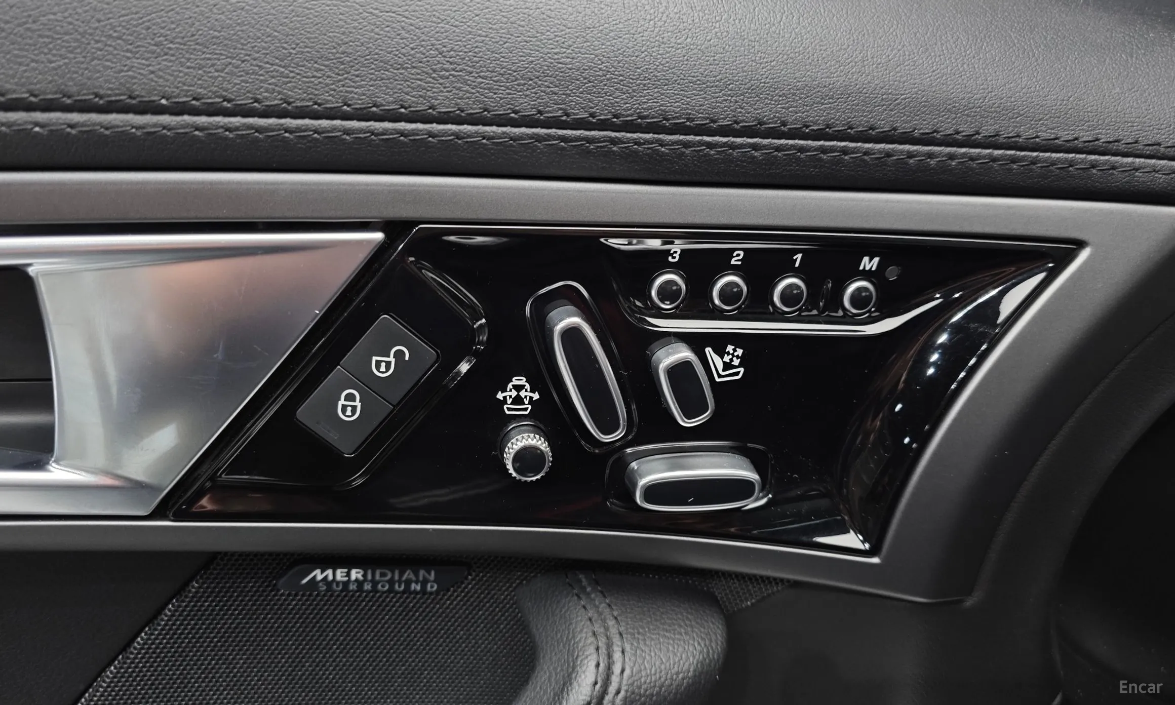 Jaguar F-TYPE превью 15