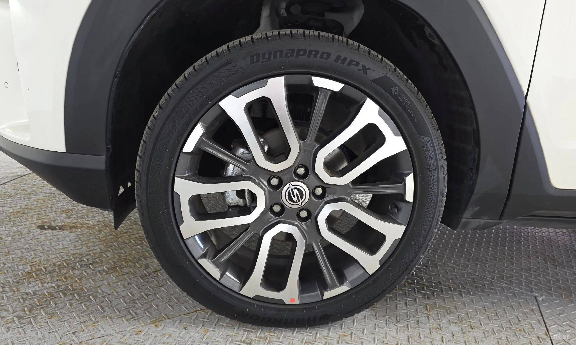 KG Mobility (SsangYong) Torres превью 5