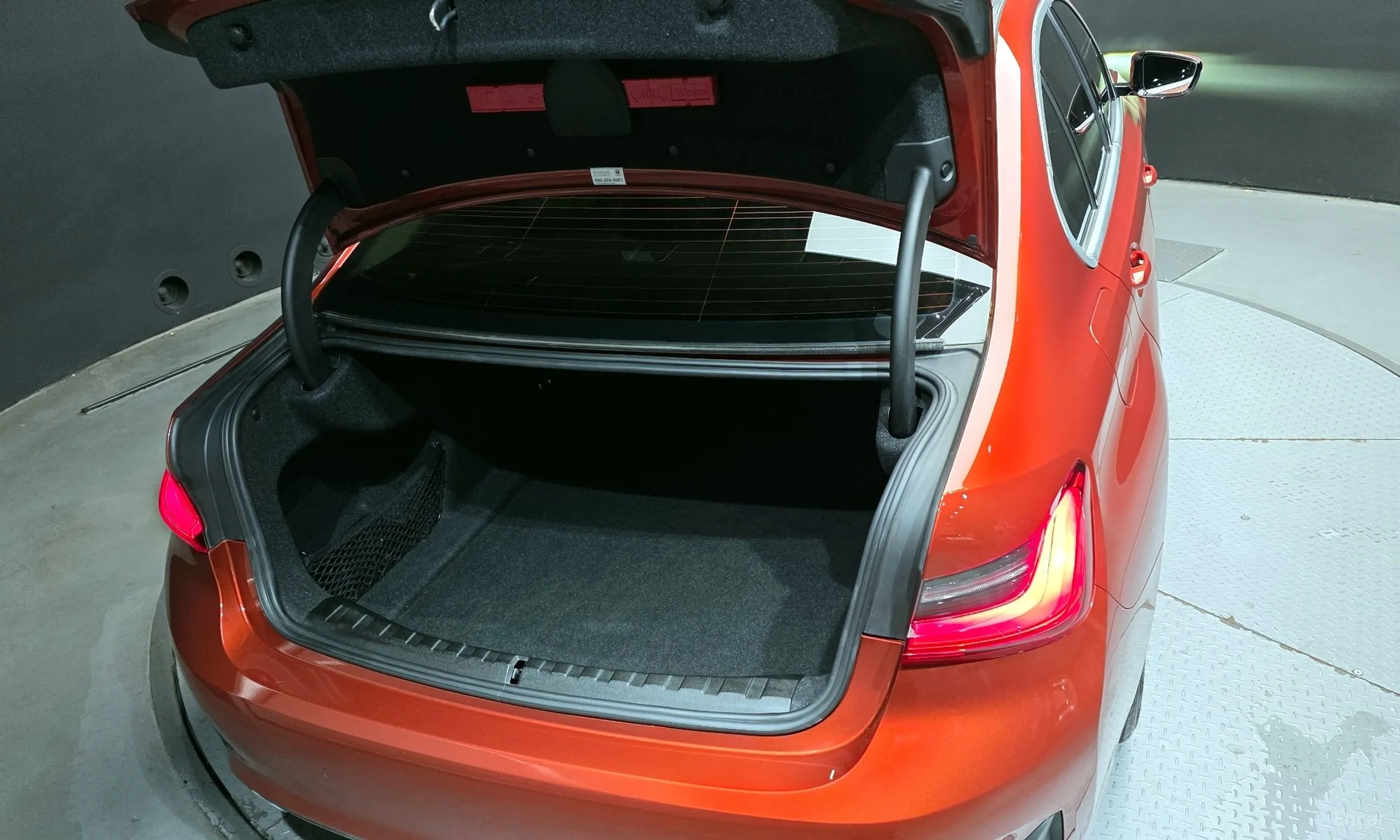 BMW 3 Series (G20) превью 20