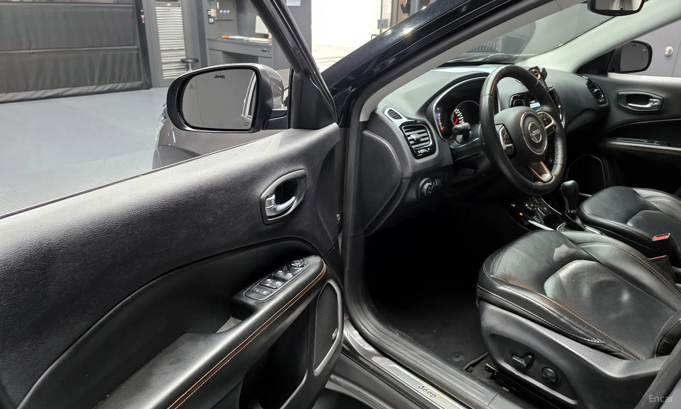 Jeep Compass 2nd Generation превью 11