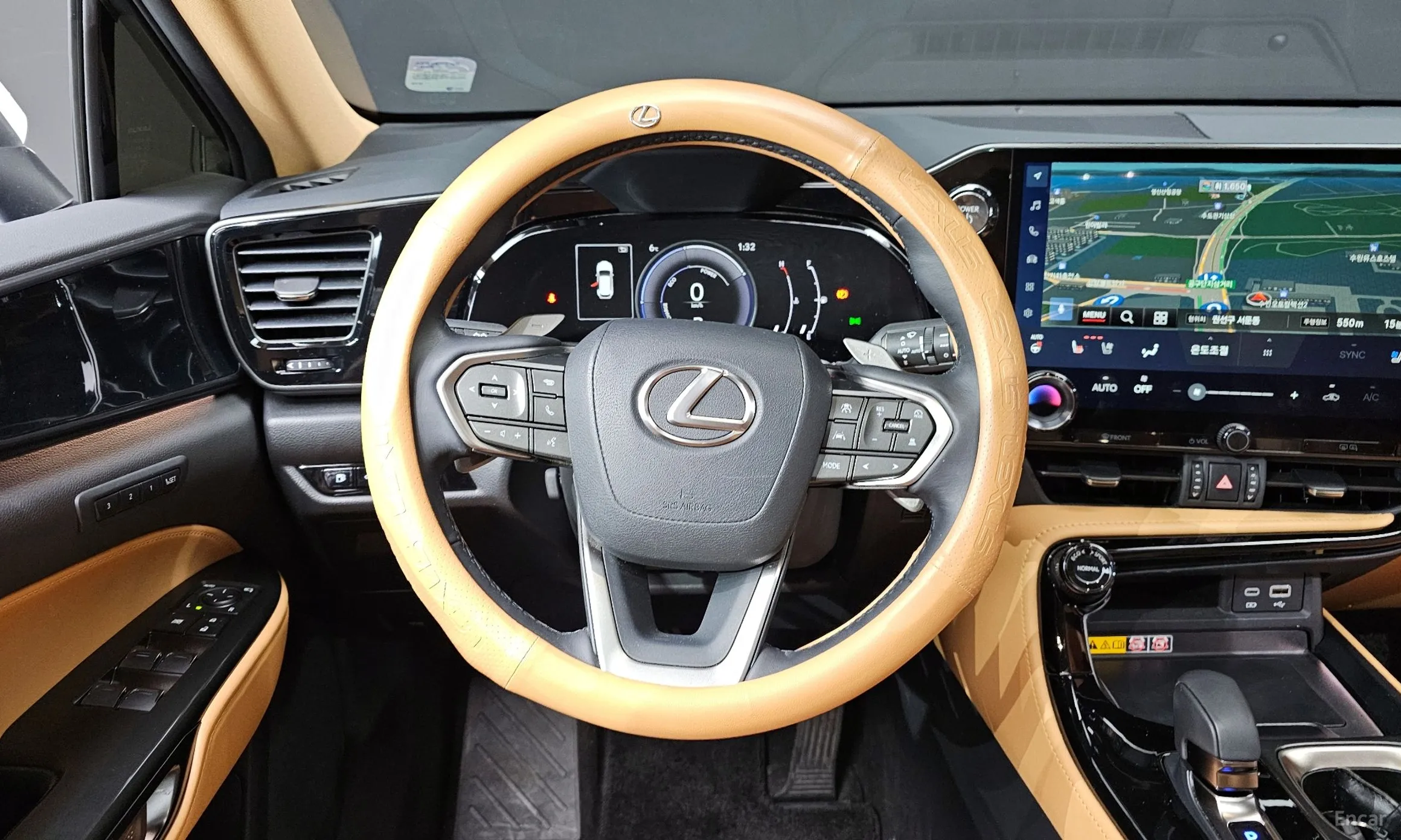 Lexus NX350h Gen 2 превью 13