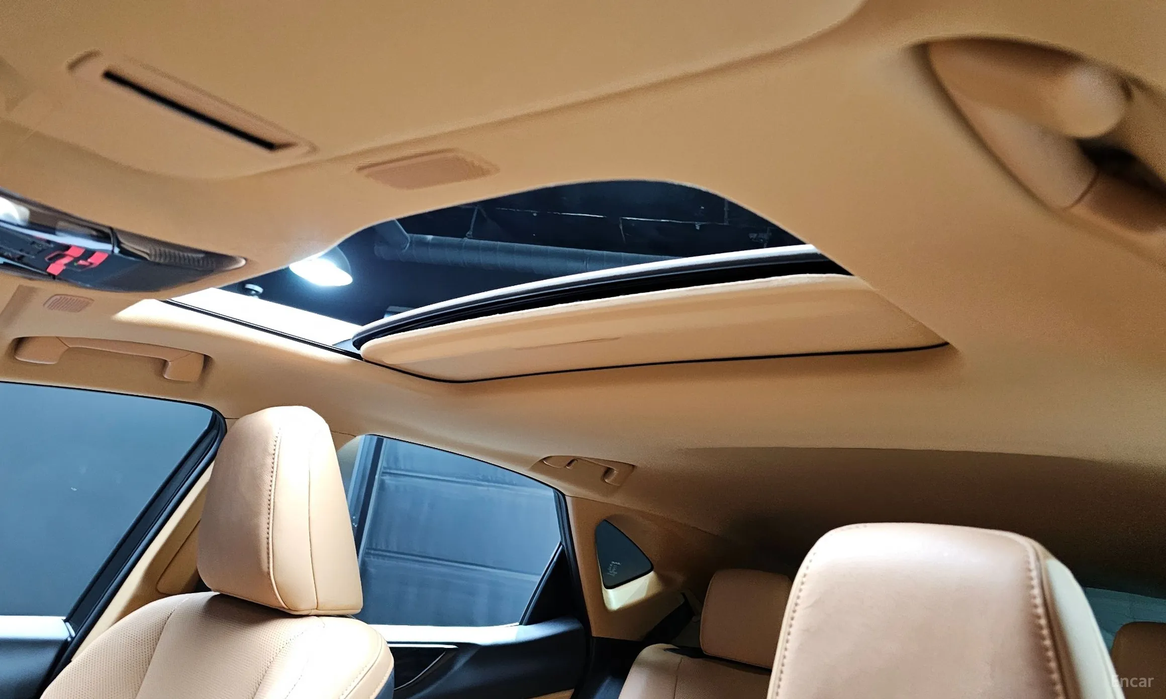 Lexus NX350h Gen 2 превью 18