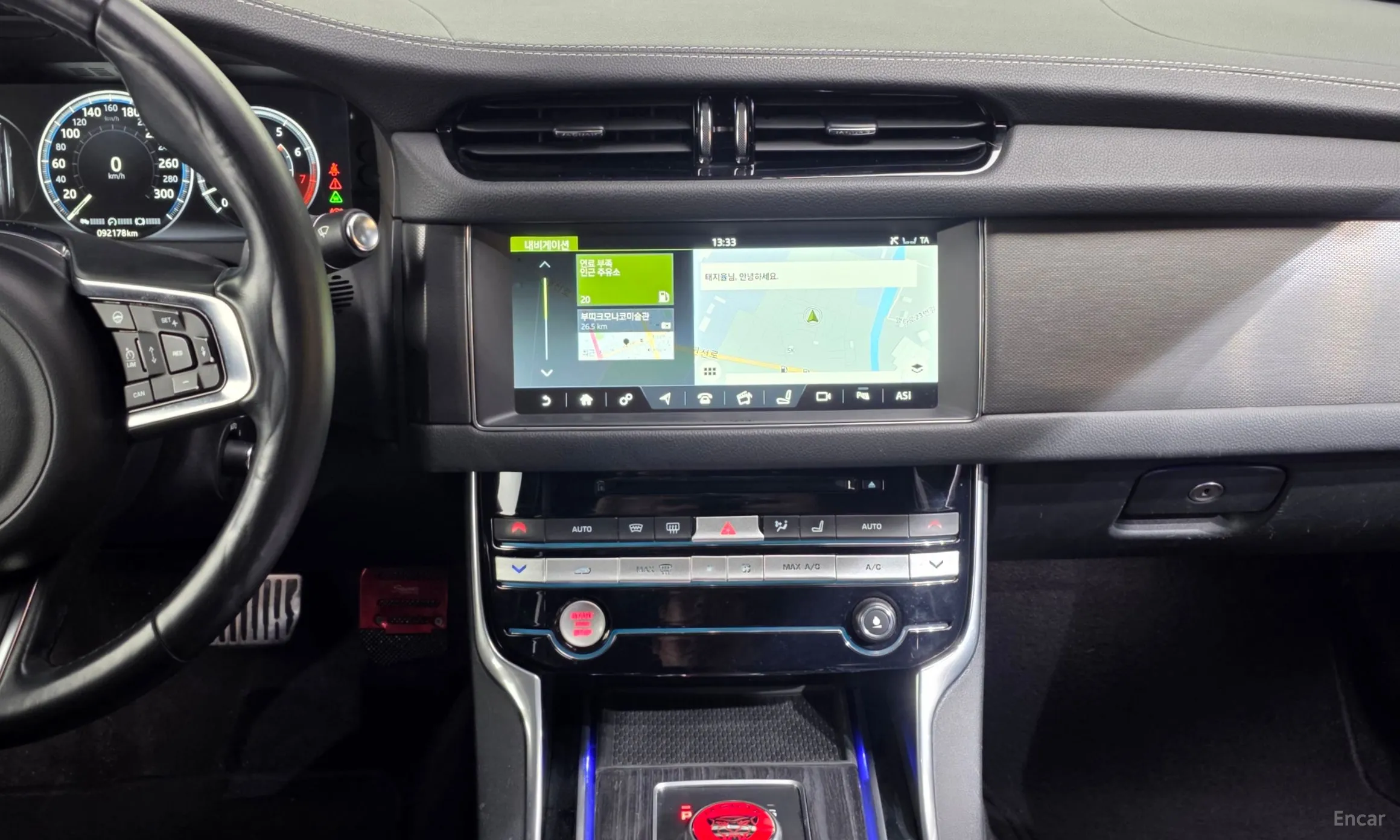 Jaguar XF (x260) превью 14