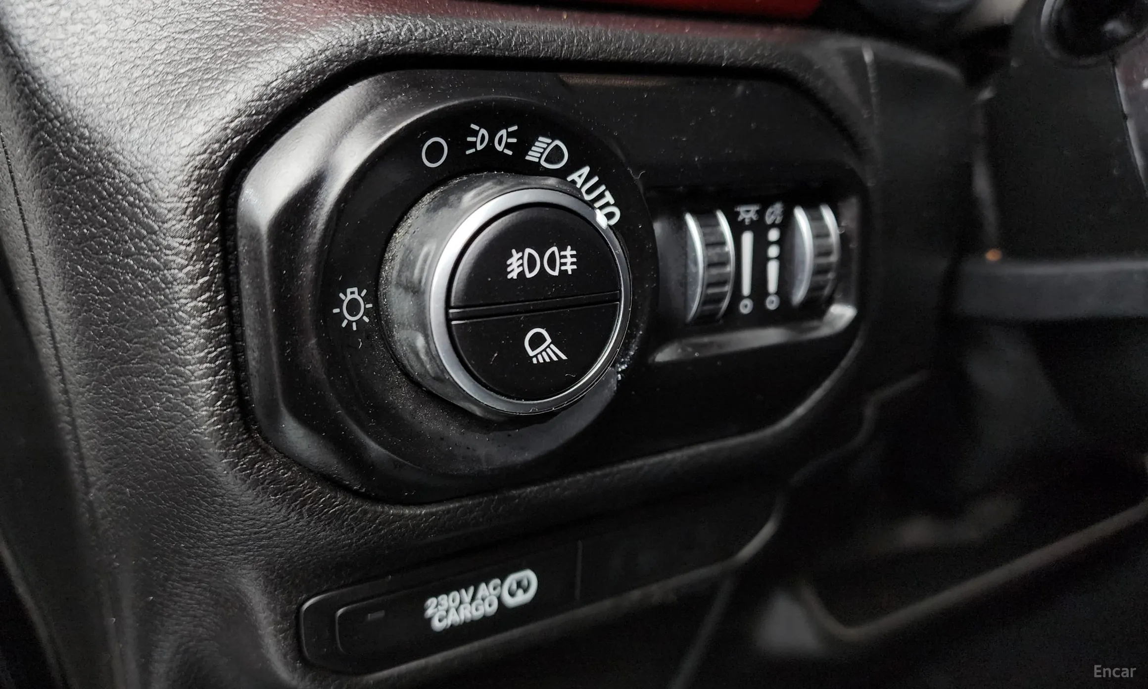 Jeep Gladiator (JT) превью 14