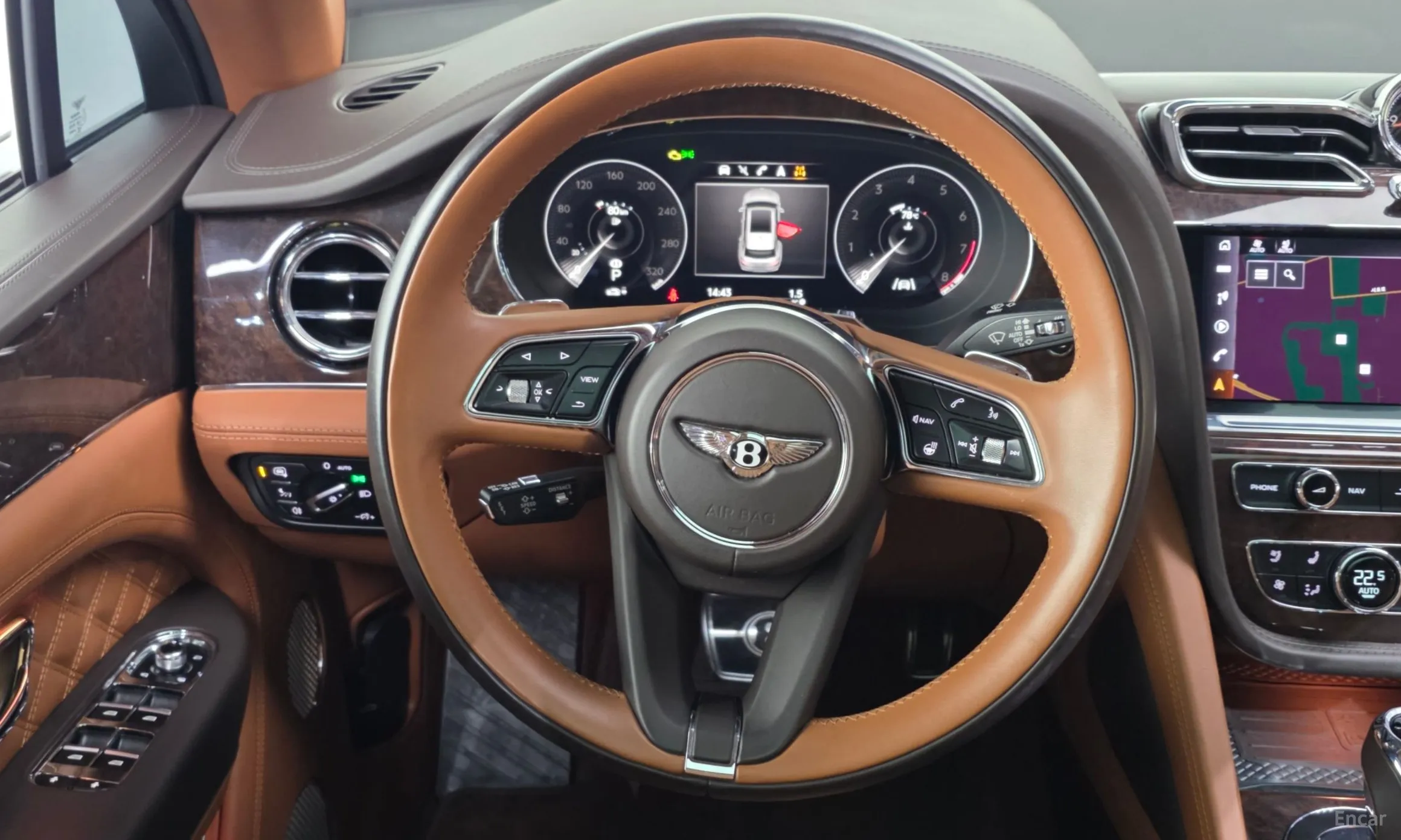Bentley Bentayga превью 13