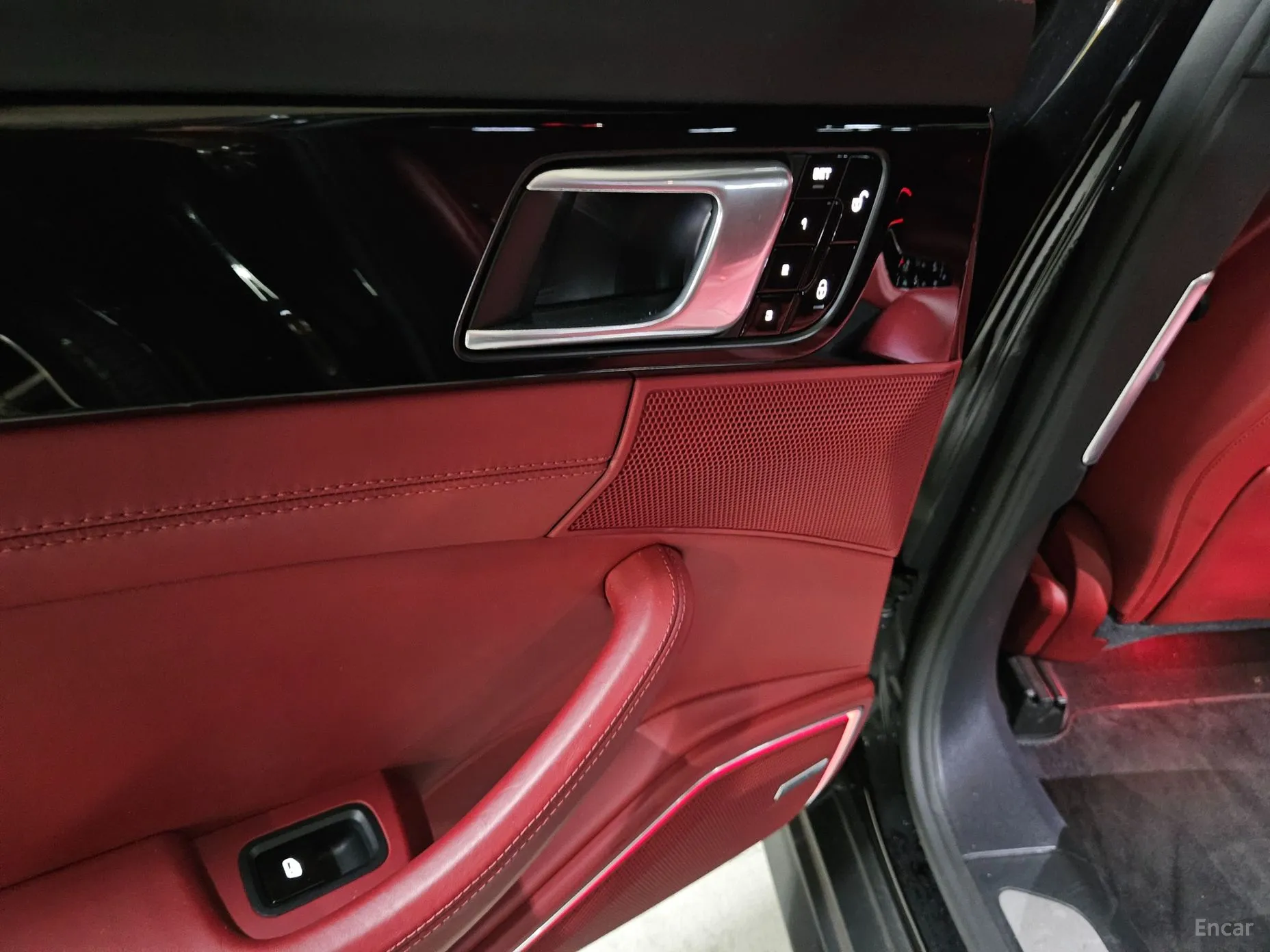 Porsche Panamera (971) превью 15