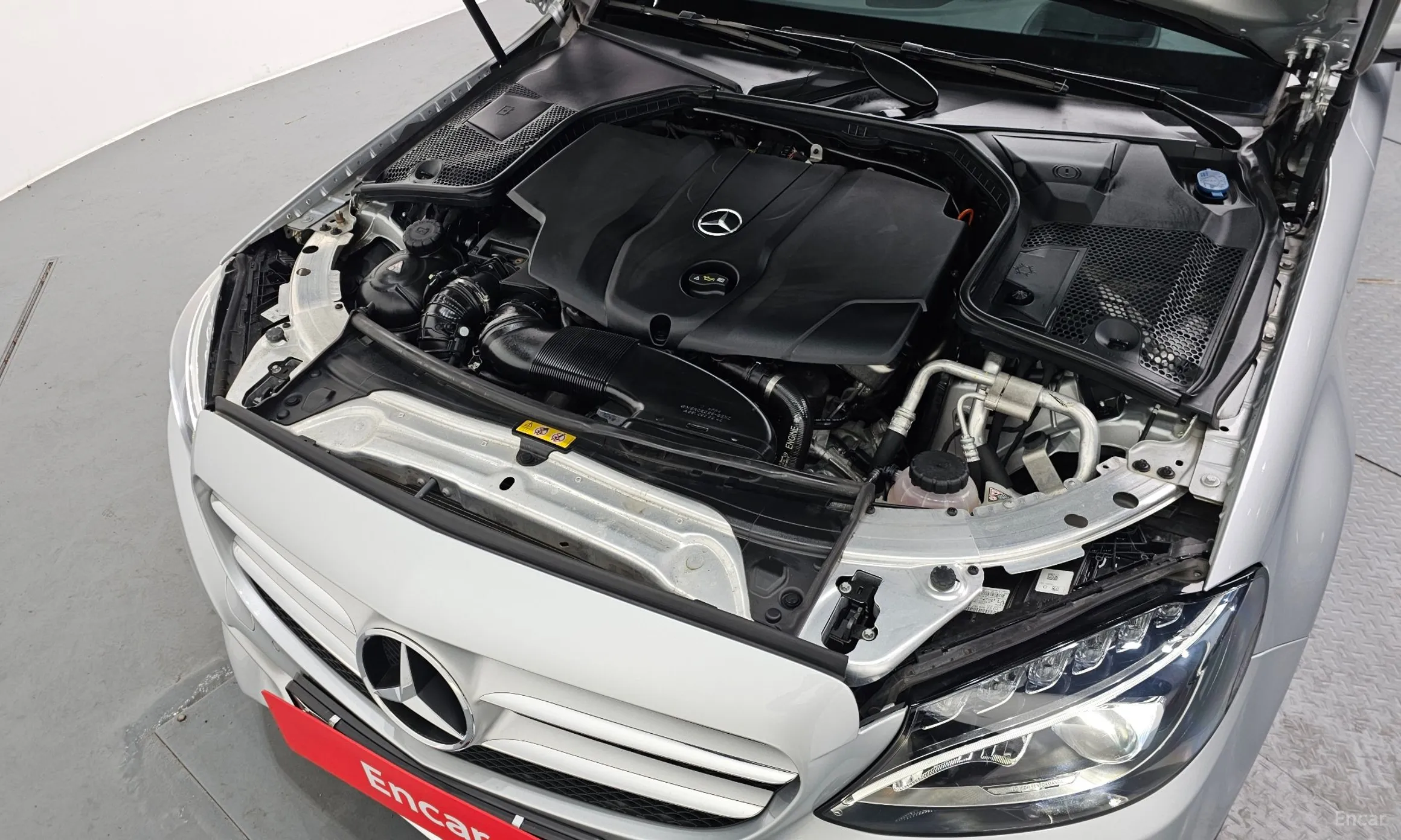 Mercedes Benz C-Class W205 превью 6