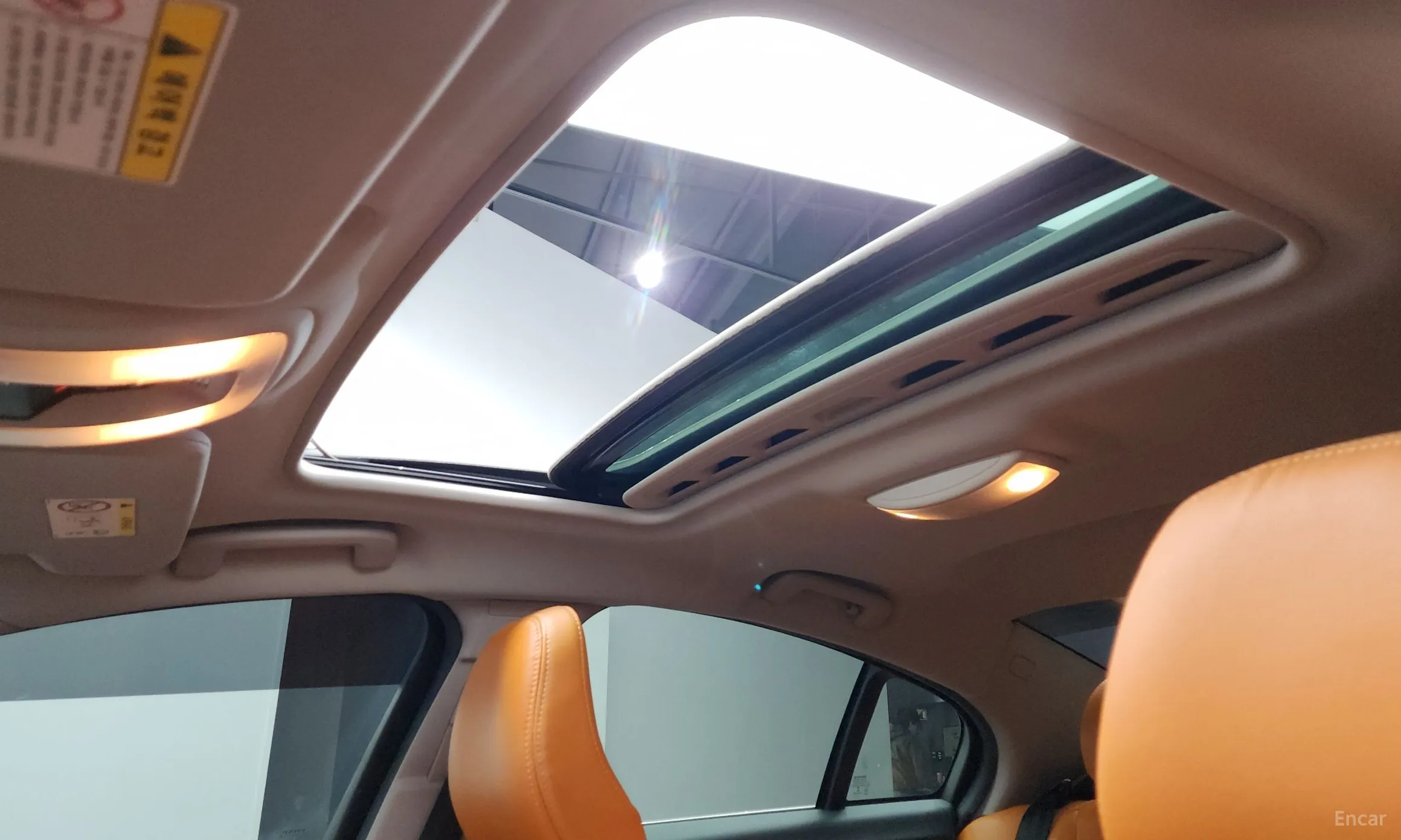 Volvo S60 превью 19