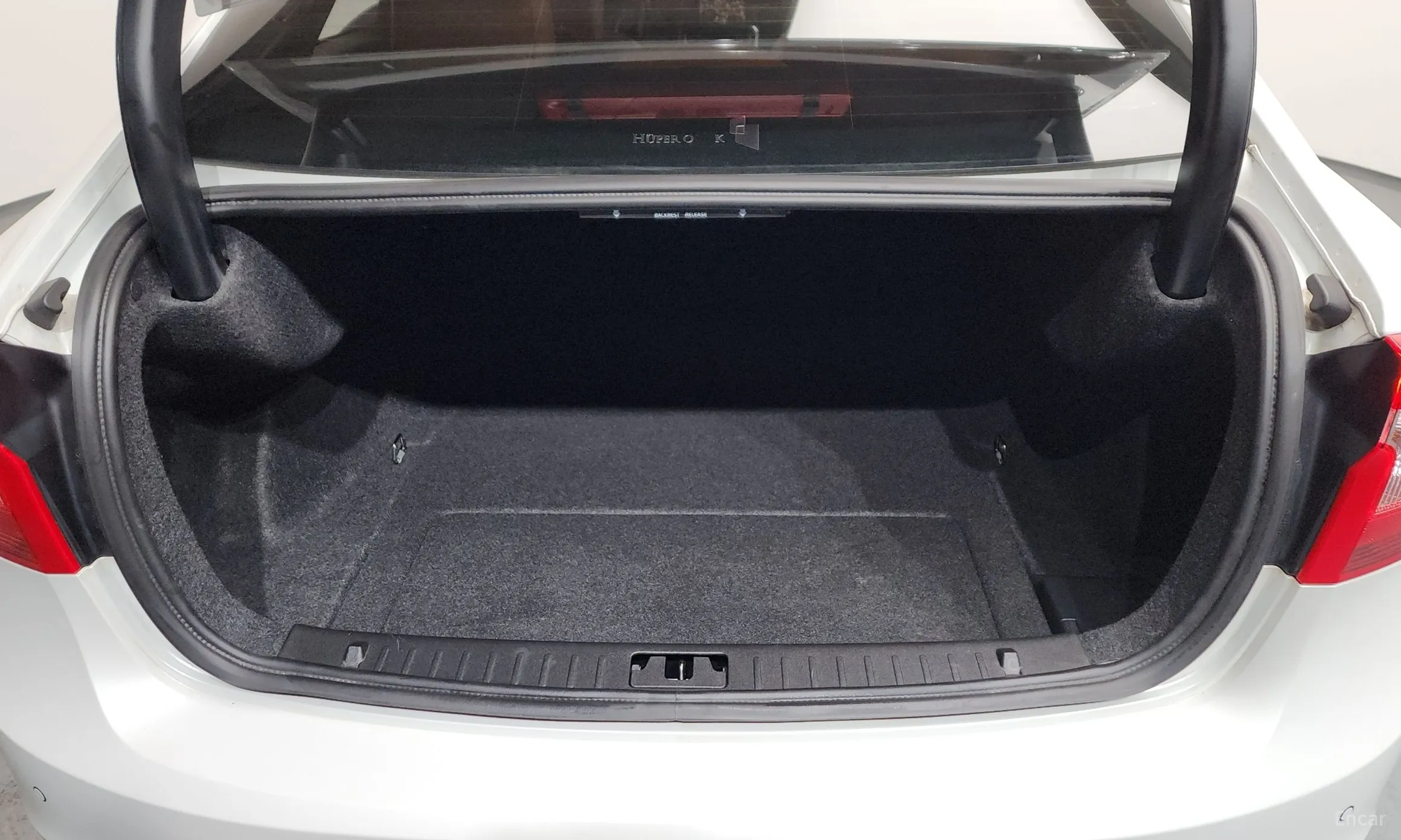 Volvo S60 превью 20