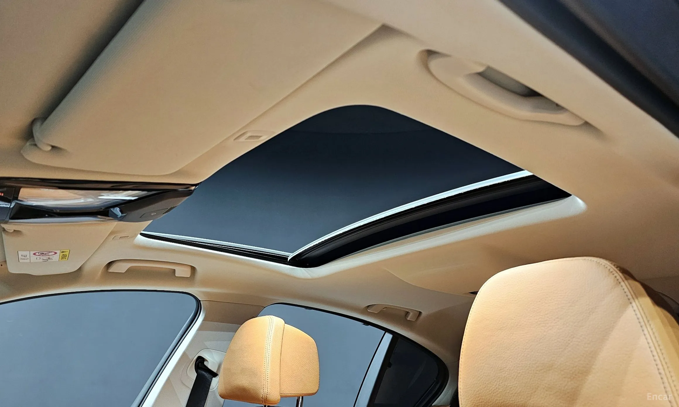 BMW 5 Series (G30) превью 18