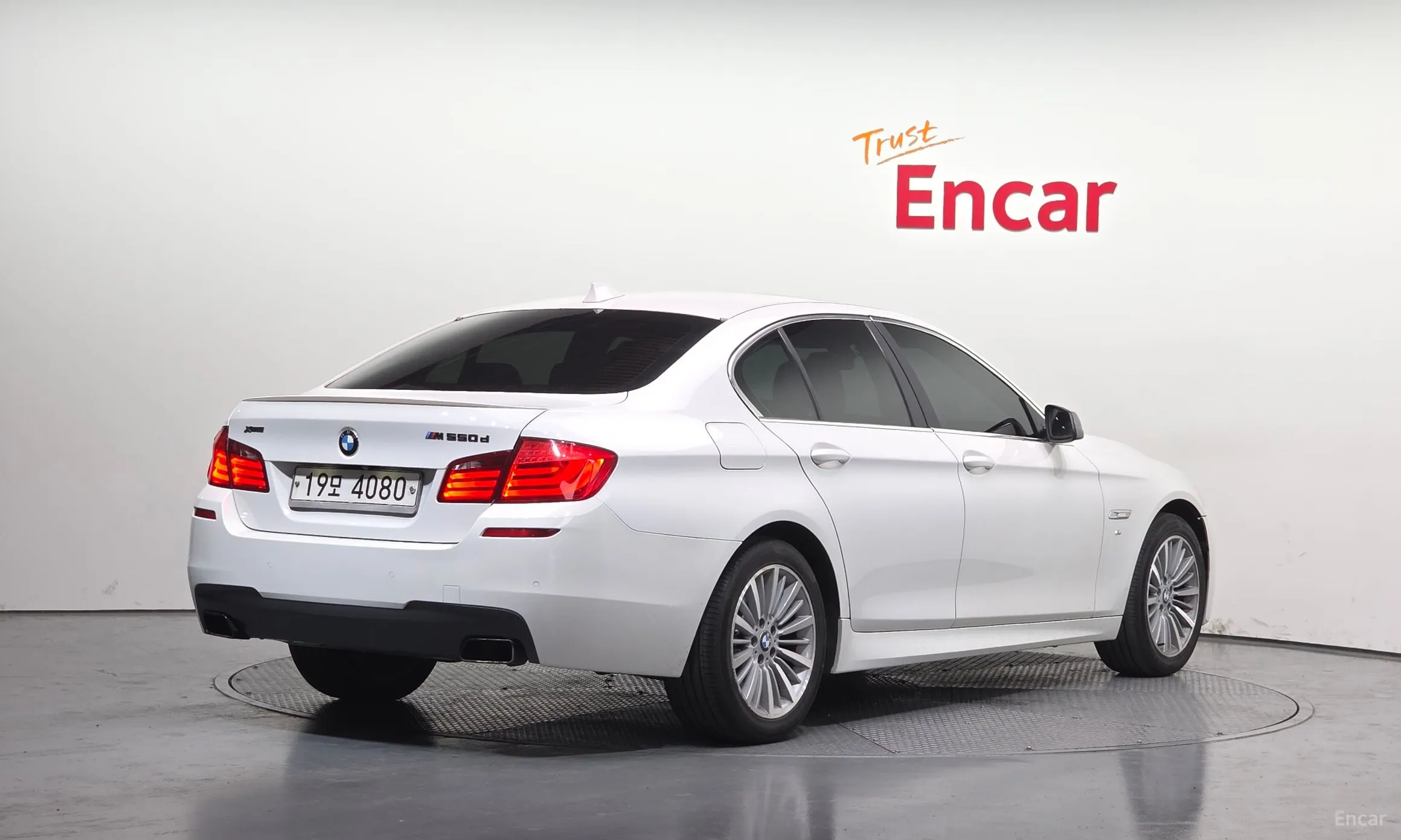 BMW 5 Series (F10) превью 2