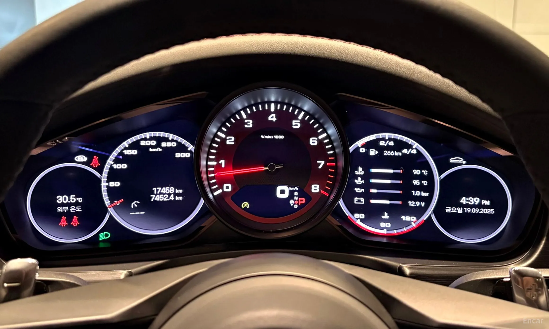 Porsche Panamera (971) превью 14