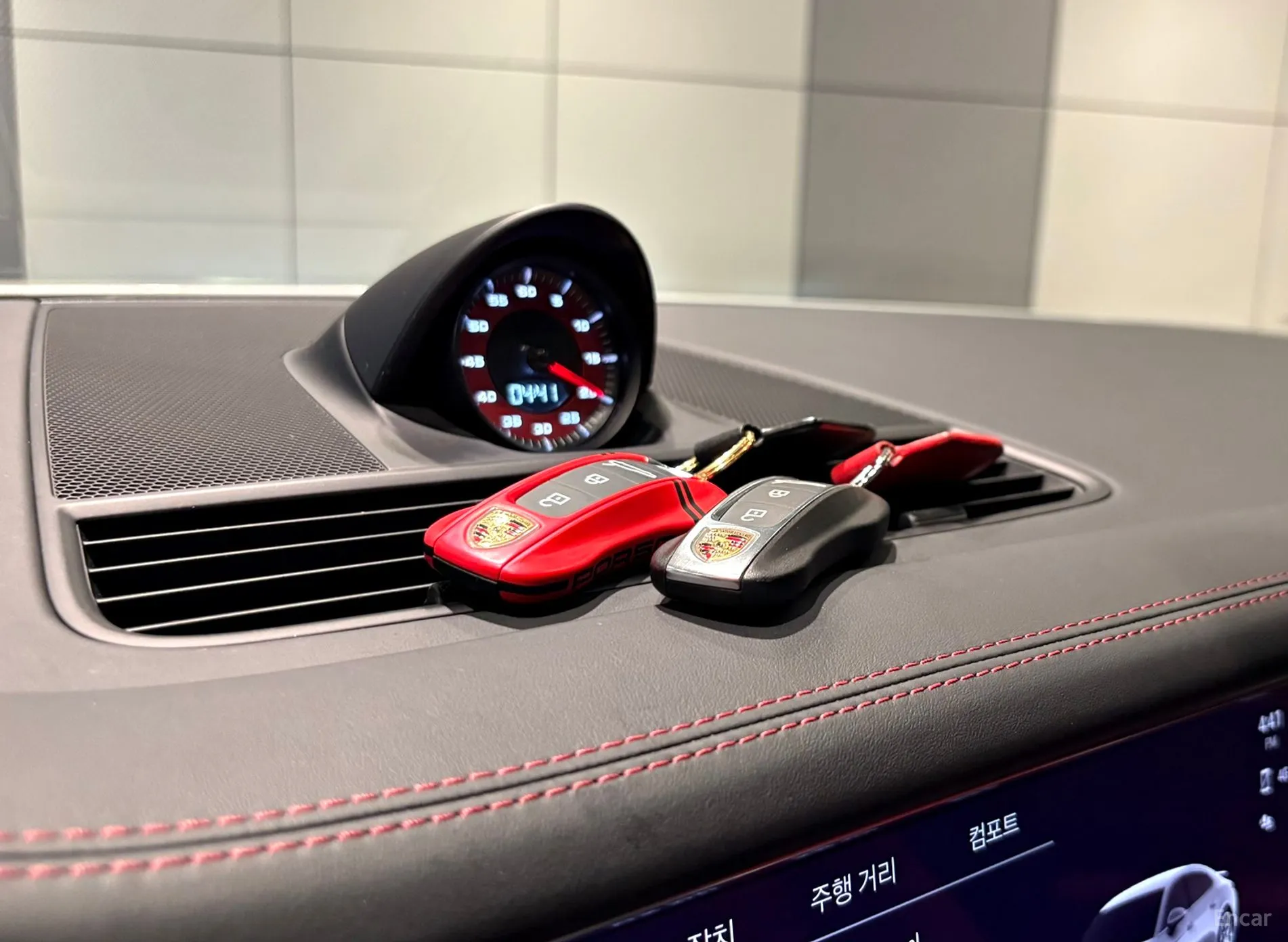 Porsche Panamera (971) превью 16