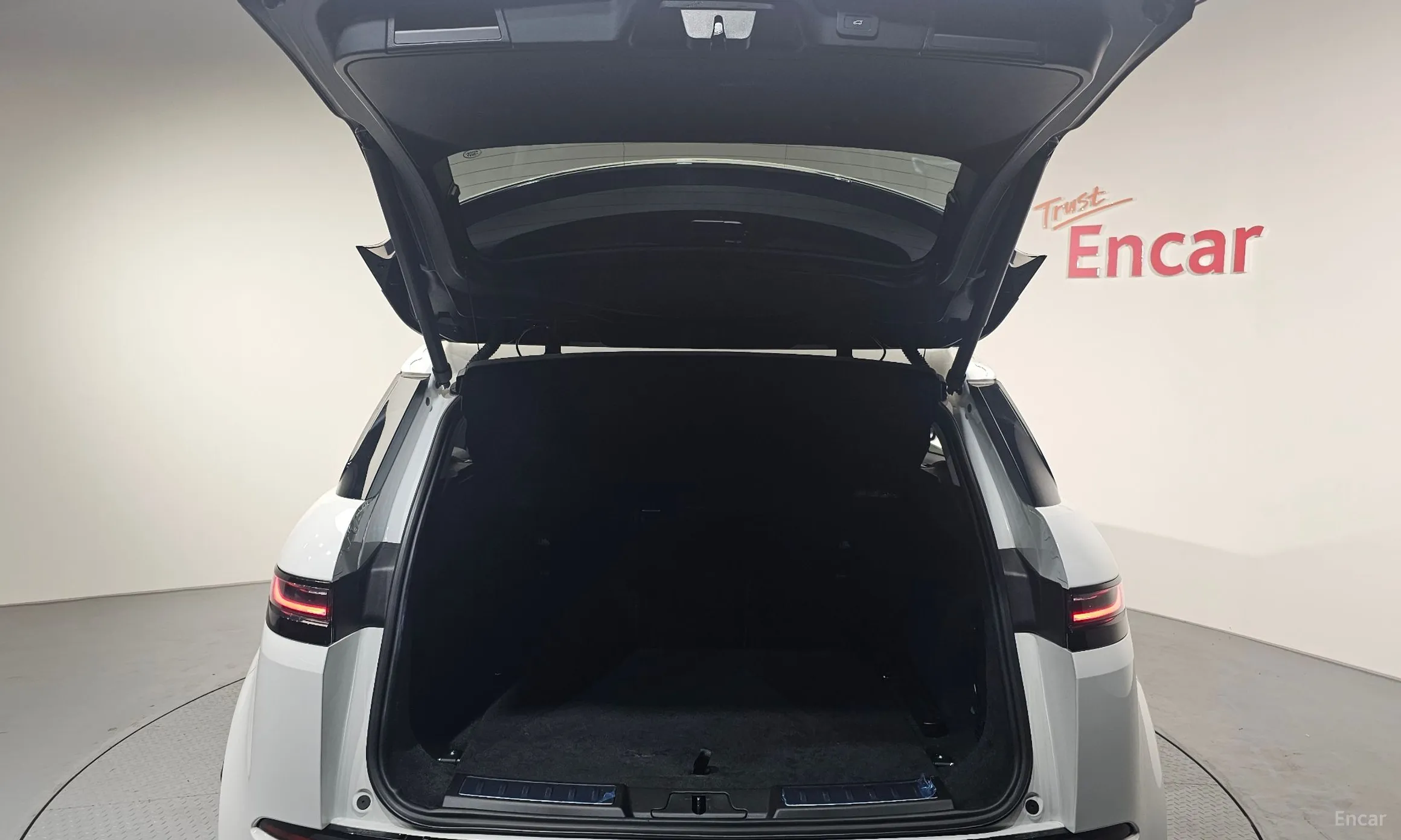 Land Rover Range Rover Evoque 2nd Generation превью 20