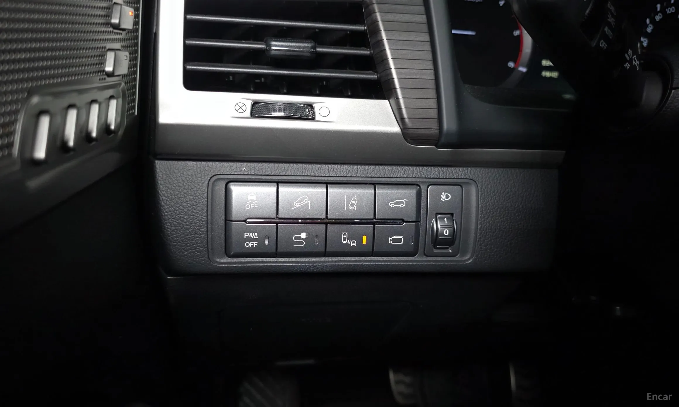 KG Mobility (SsangYong) G4 Rexton превью 14