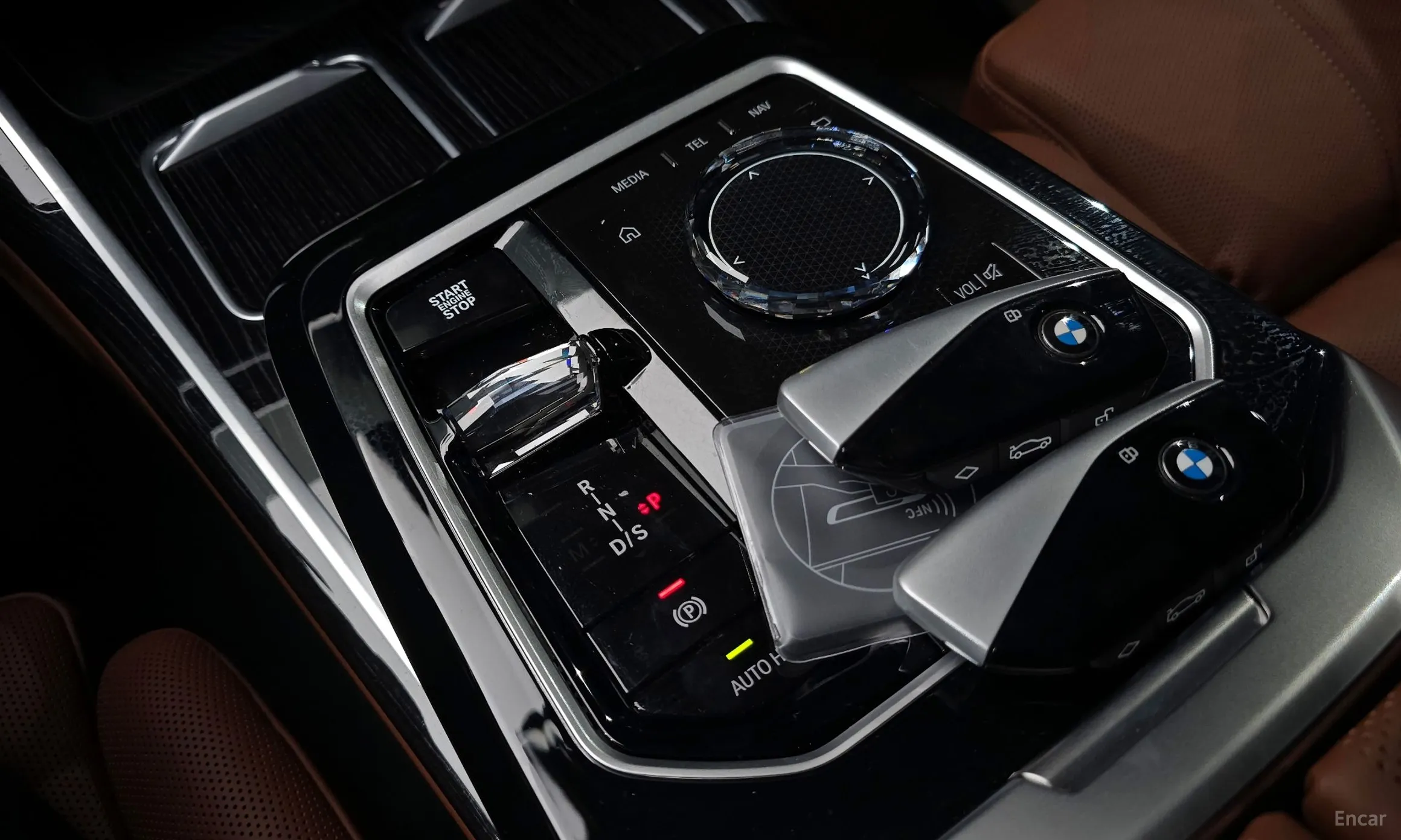 BMW 7 Series (G70) превью 9