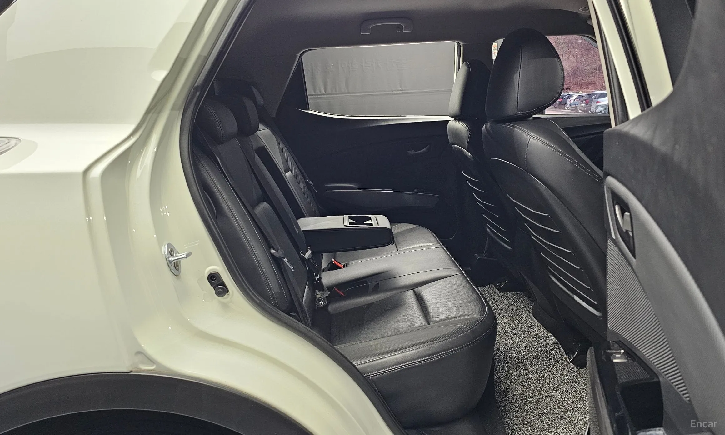 KG Mobility (SsangYong) Berry New Tivoli превью 12