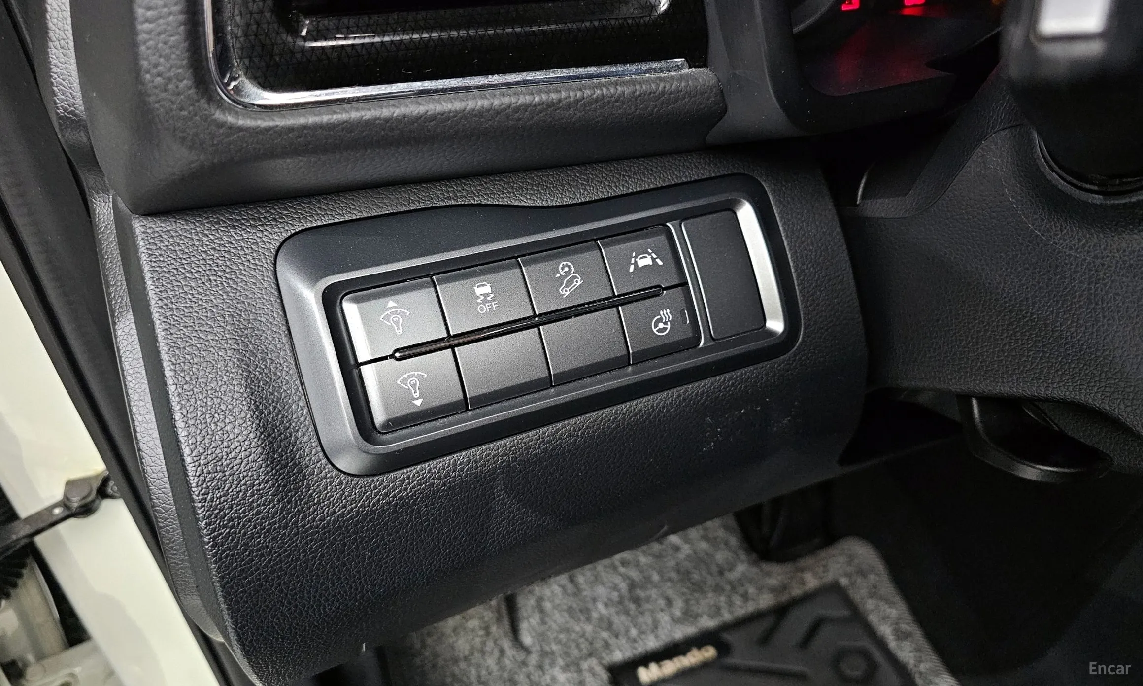 KG Mobility (SsangYong) Berry New Tivoli превью 15