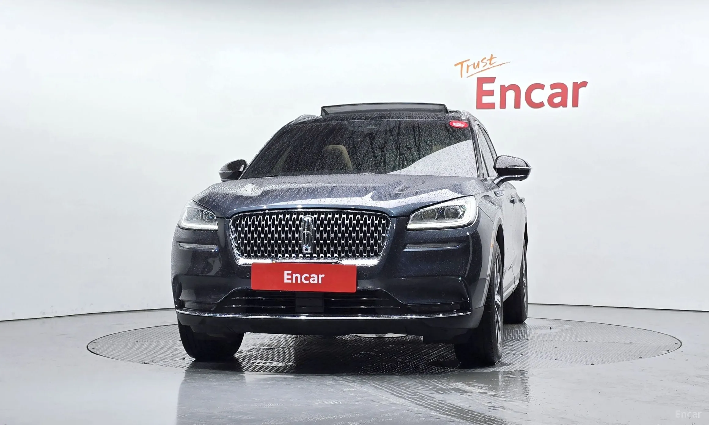 Lincoln Corsair превью 3