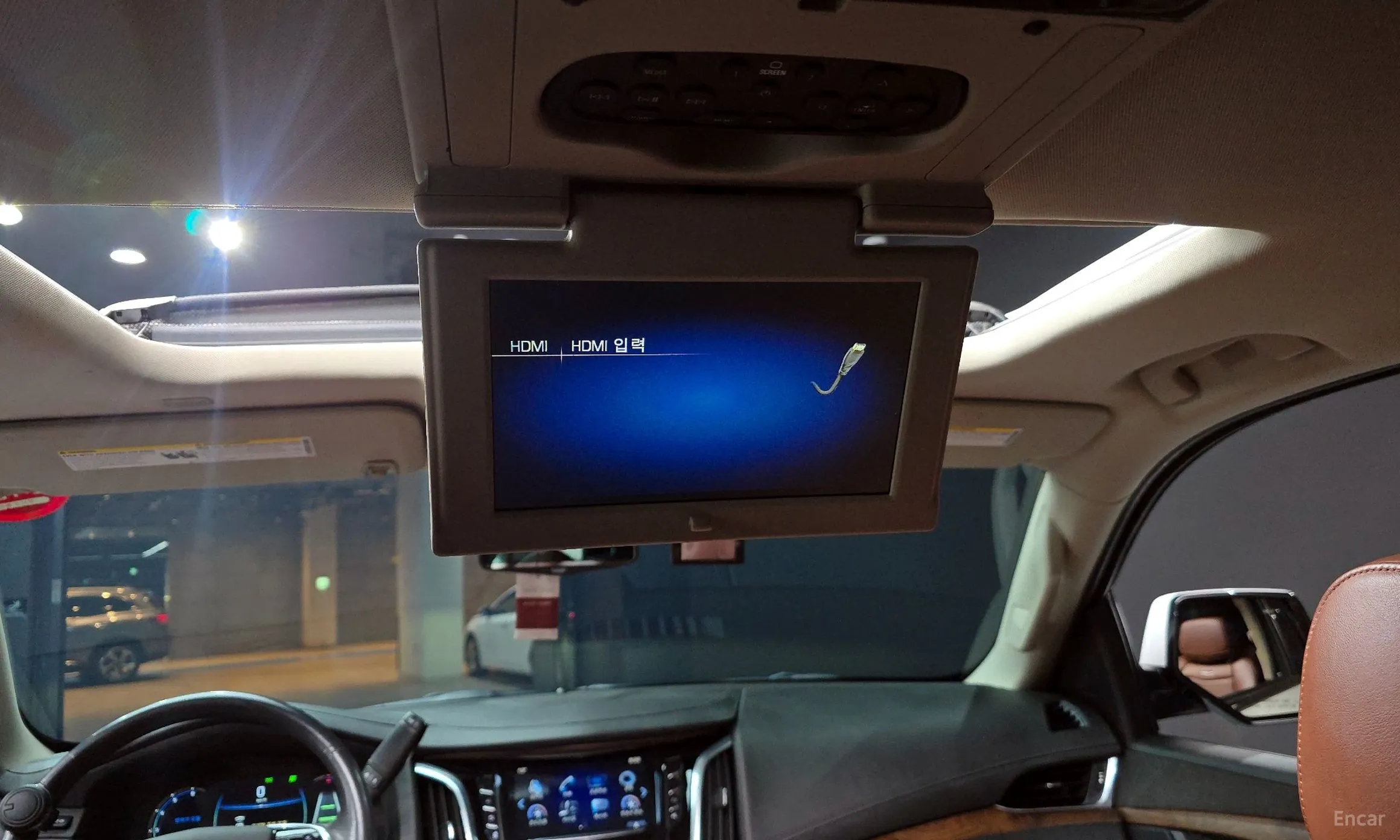 Cadillac Escalade превью 18