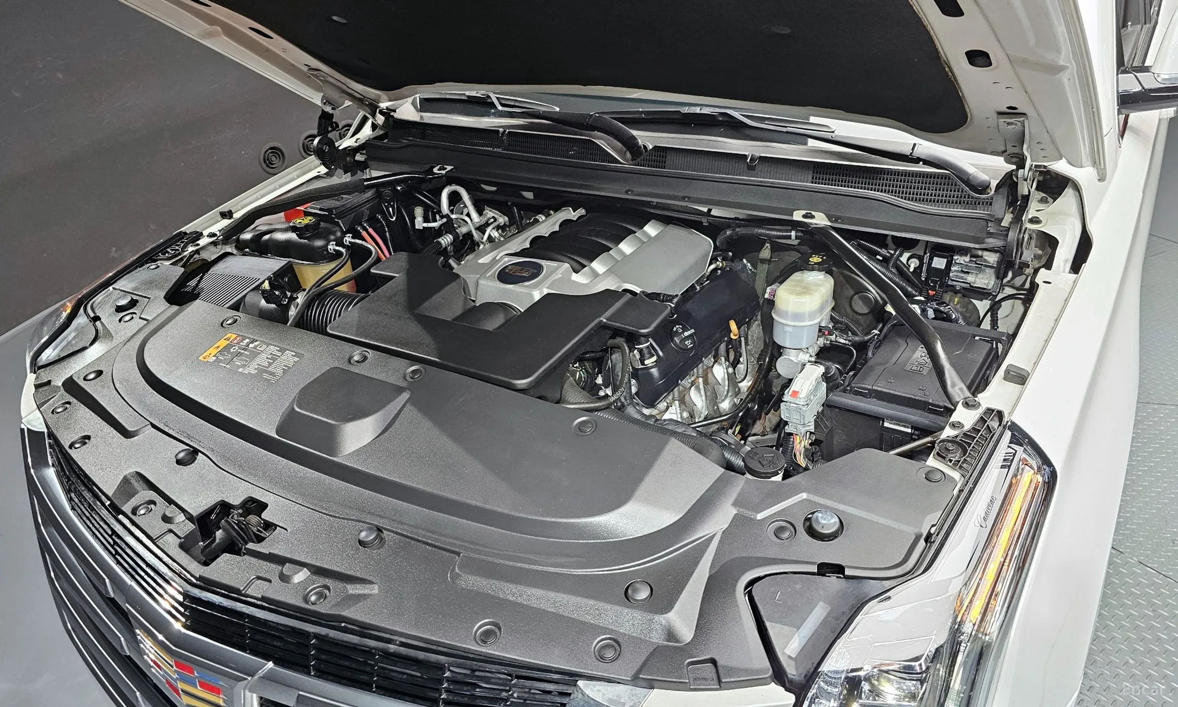 Cadillac Escalade превью 6