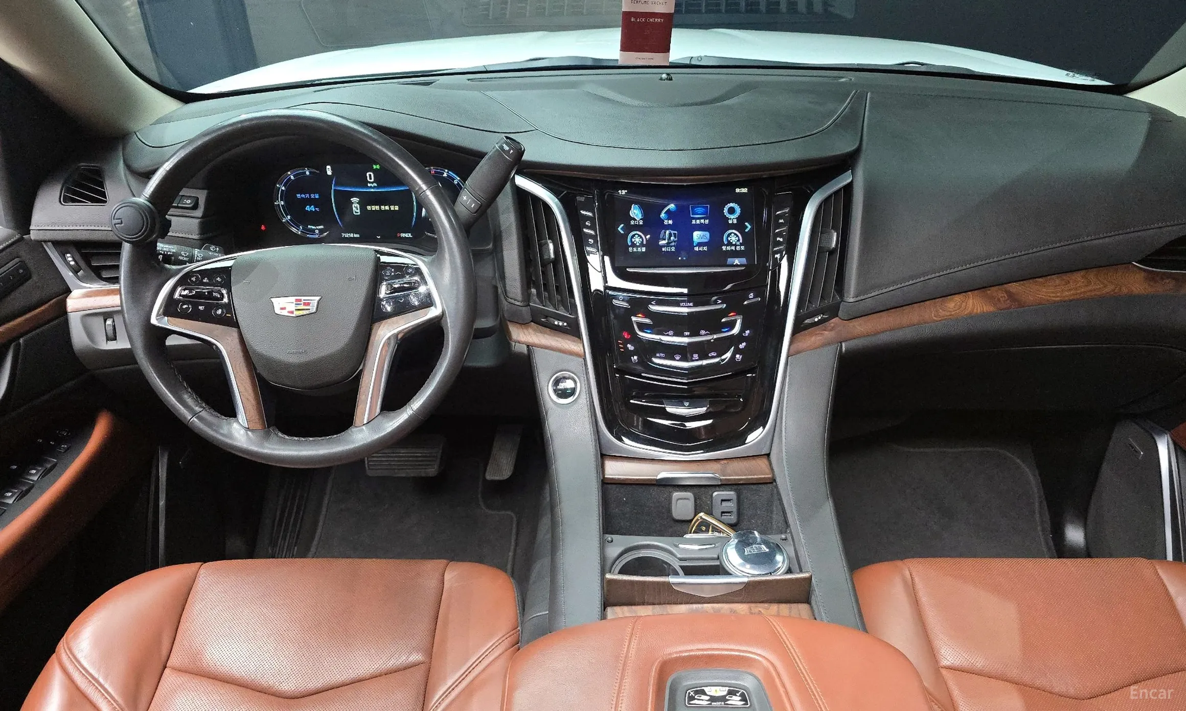 Cadillac Escalade превью 7