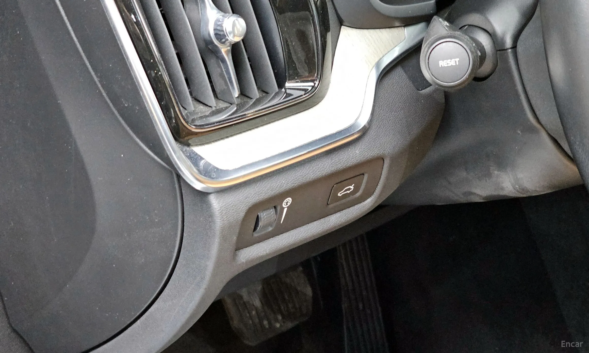 Volvo S60 3rd Generation превью 14