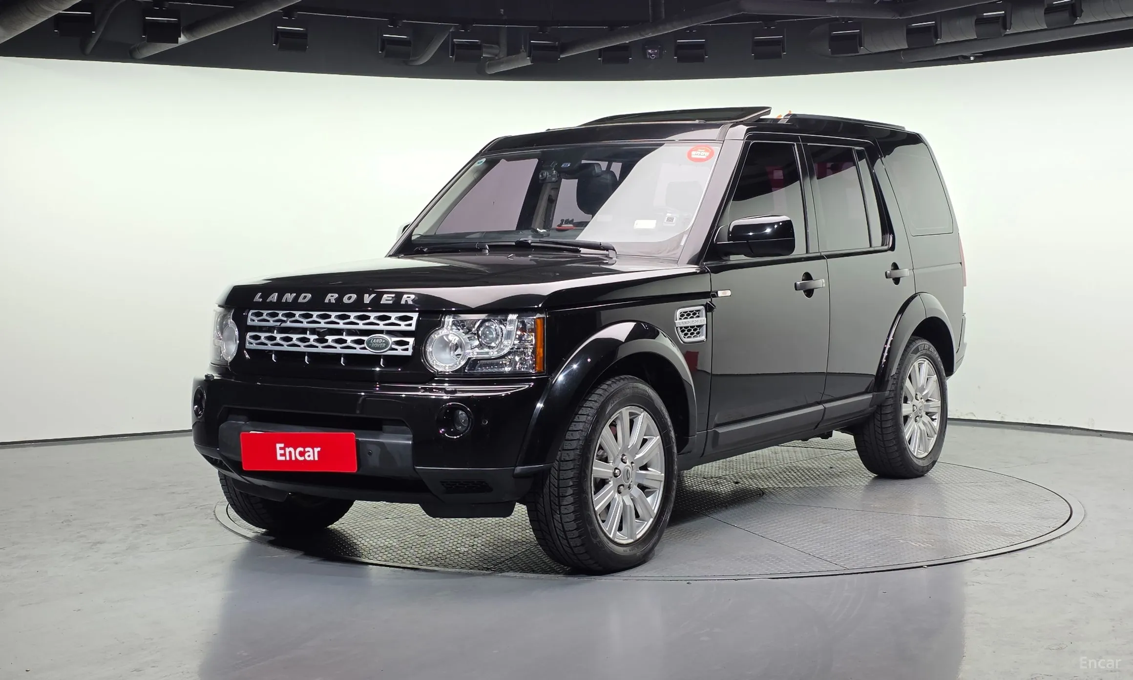 Land Rover Discovery 4