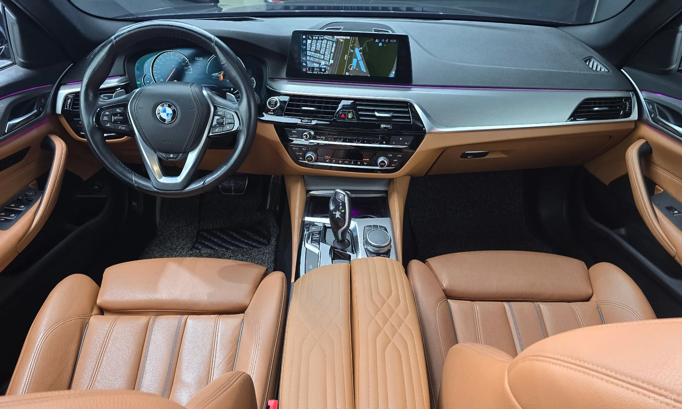 BMW 5 Series (G30) превью 7