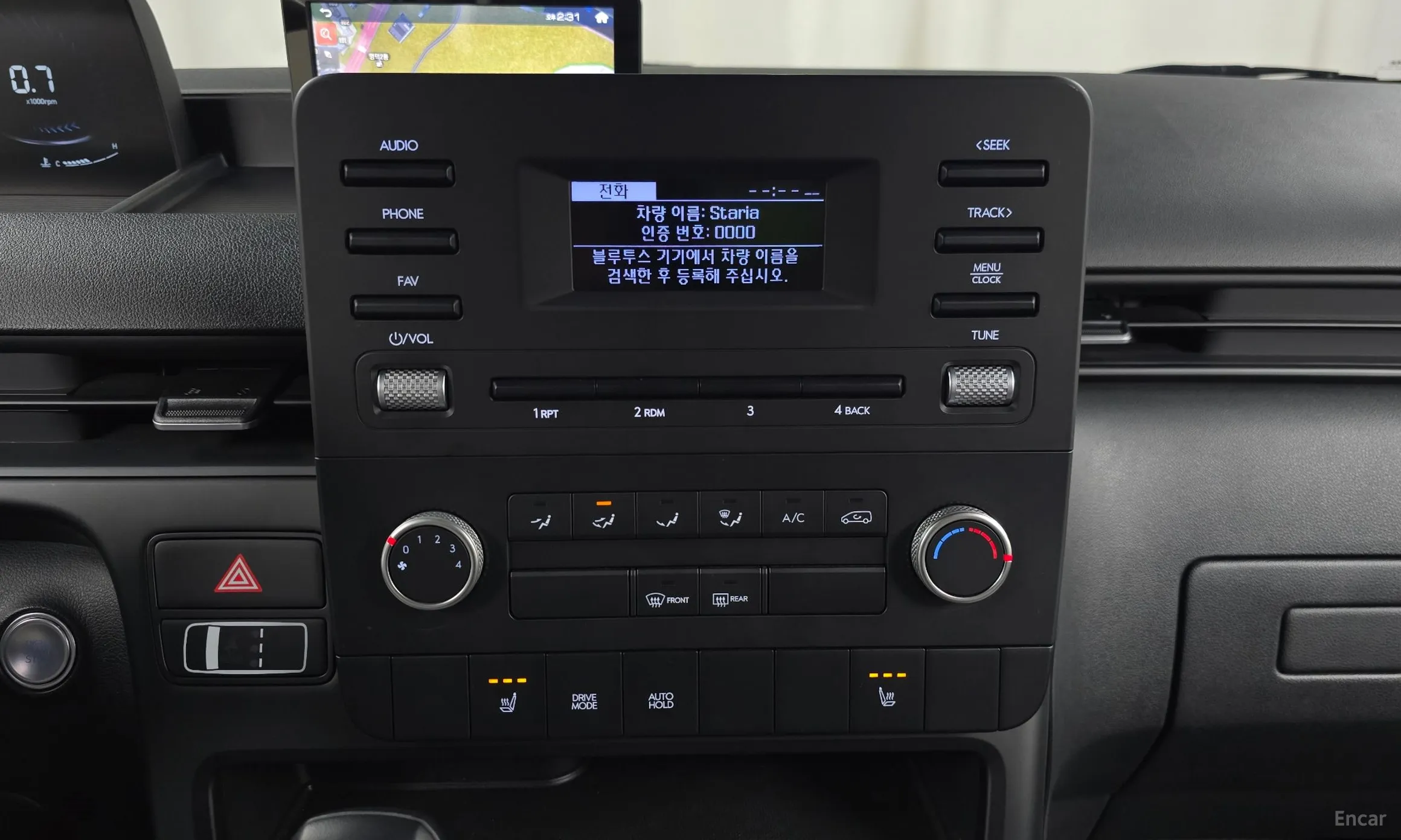 Hyundai Staria превью 16