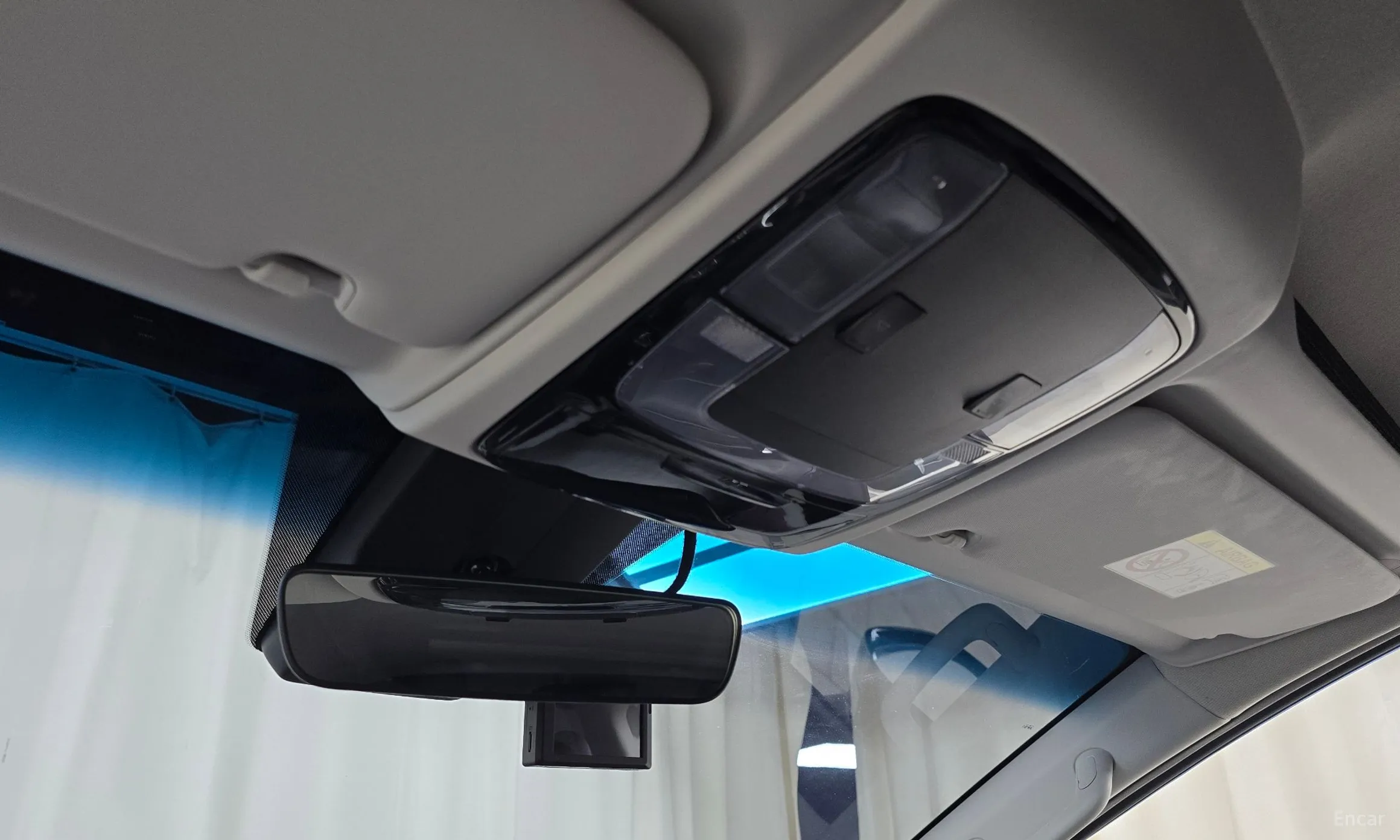Hyundai Staria превью 19