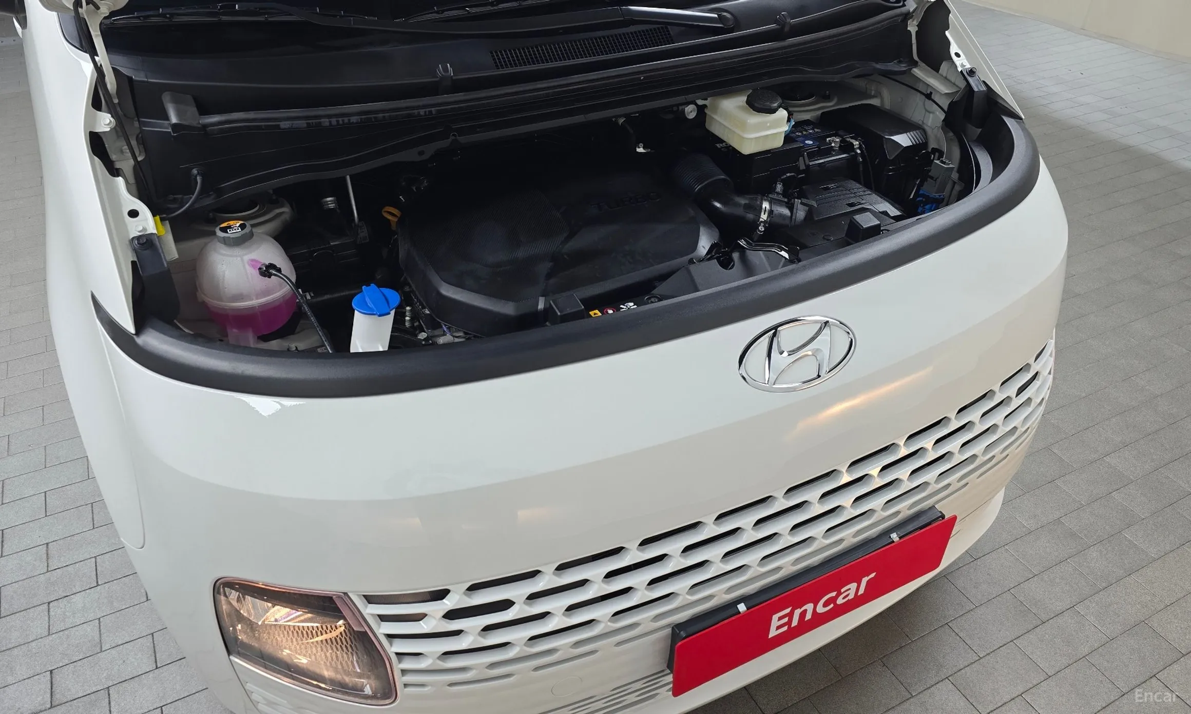 Hyundai Staria превью 6