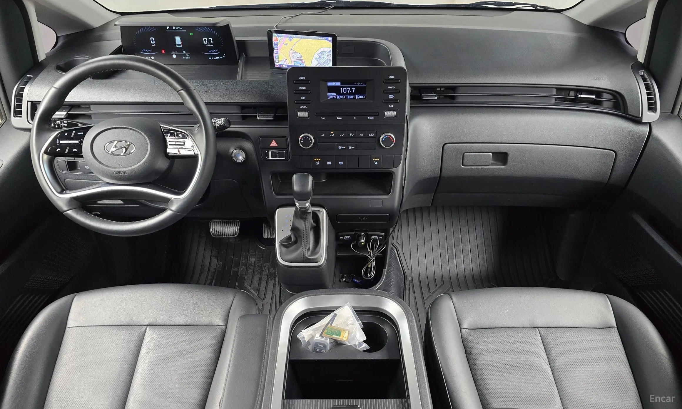 Hyundai Staria превью 7