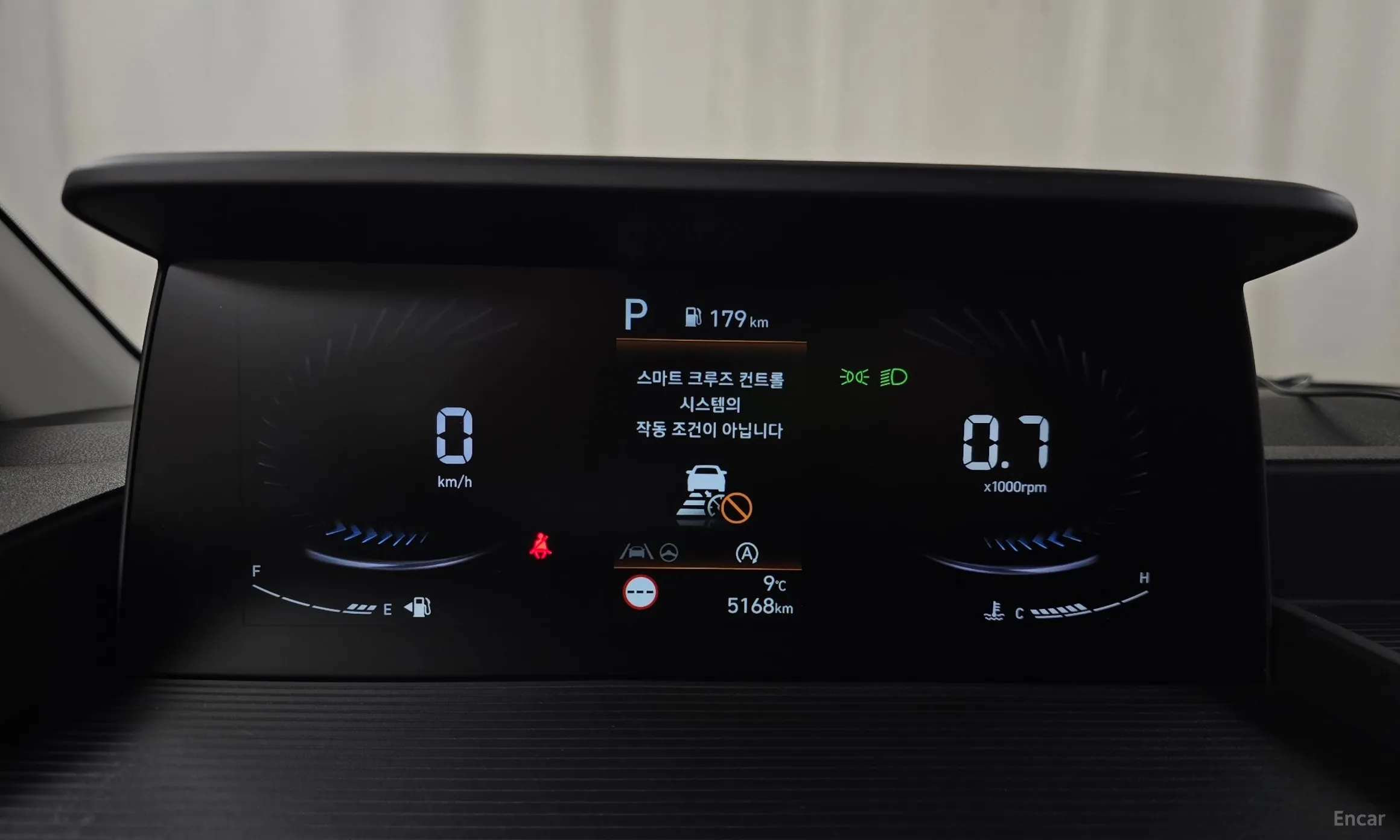 Hyundai Staria превью 8