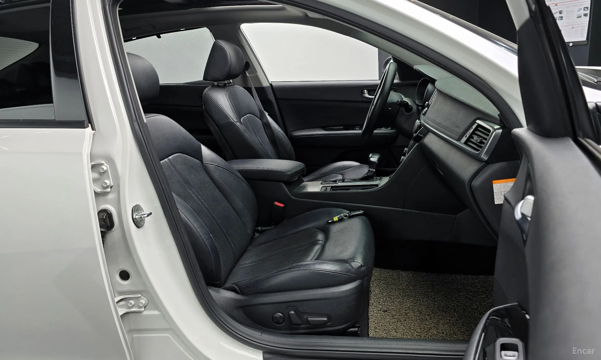 Kia K5 Hybrid 2nd Generation превью 10