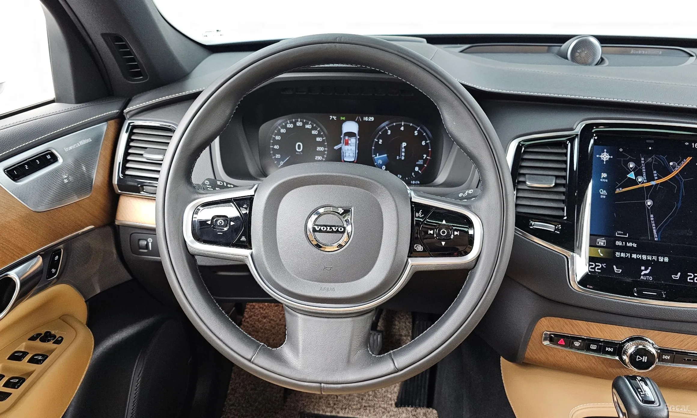 Volvo XC90 Gen 2 превью 13