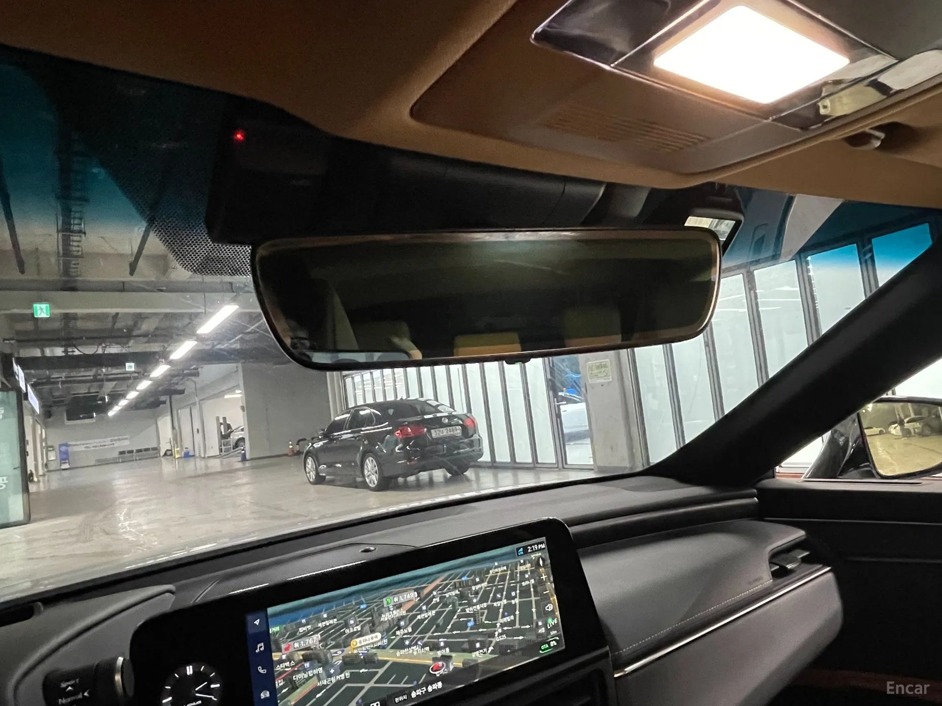 Lexus ES300h 7th Generation превью 13