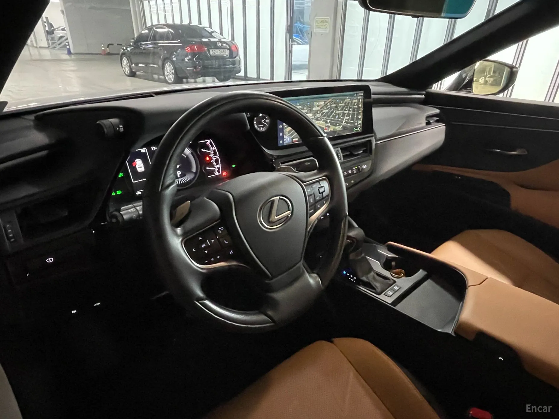Lexus ES300h 7th Generation превью 14