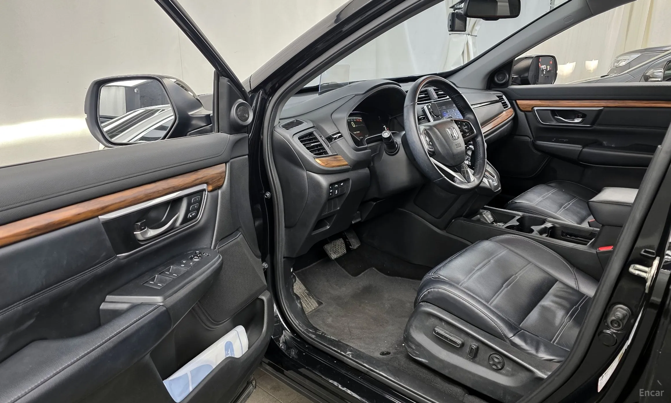 Honda CR-V 5th generation превью 10