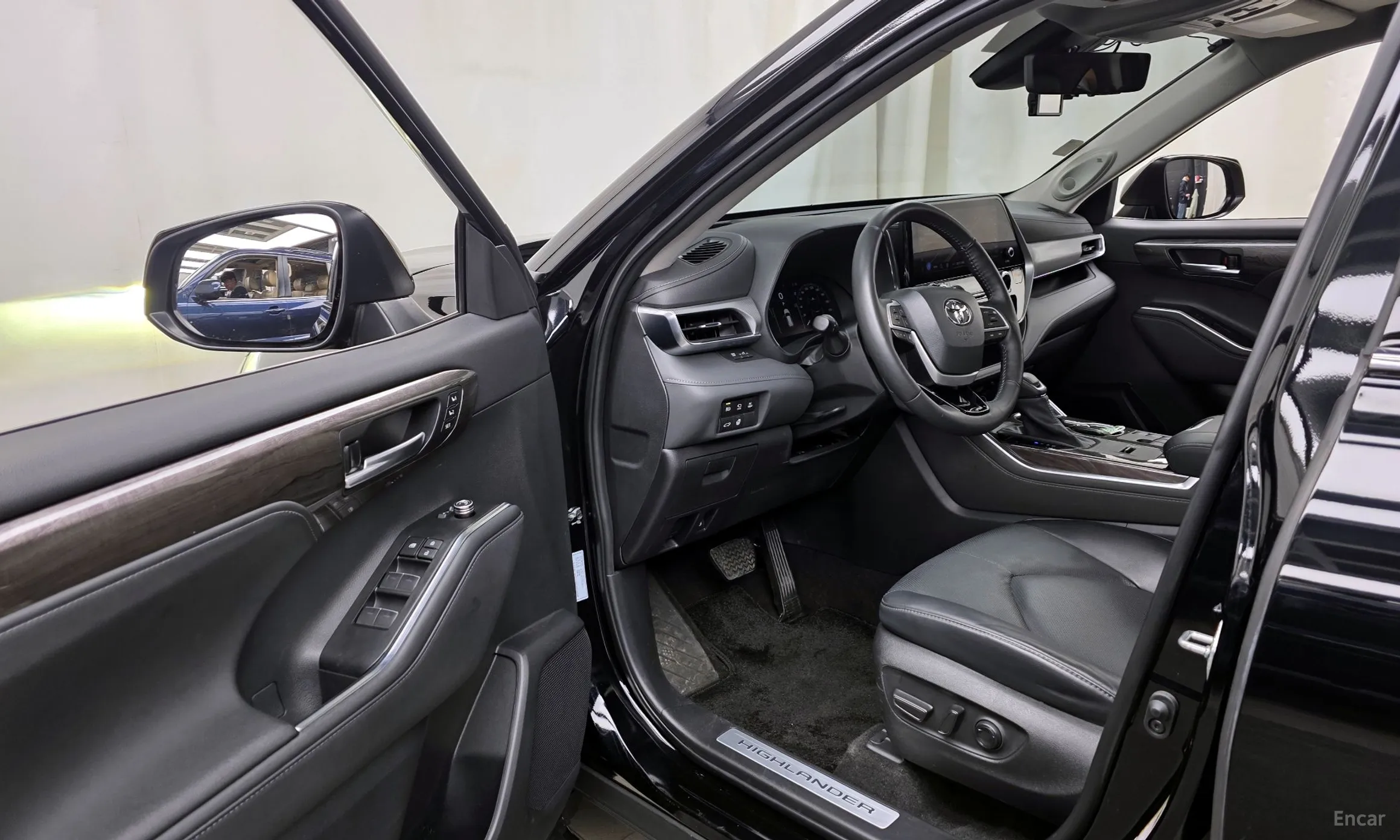 Toyota Highlander 4th generation превью 10