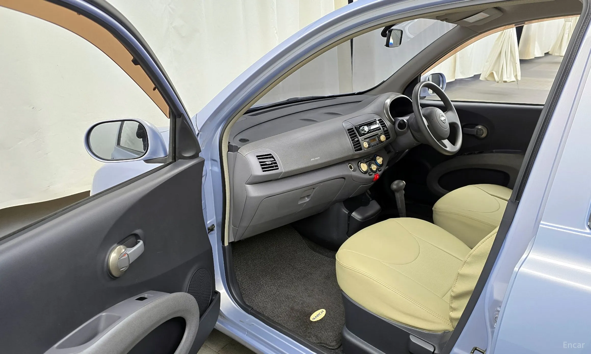 Nissan March превью 10